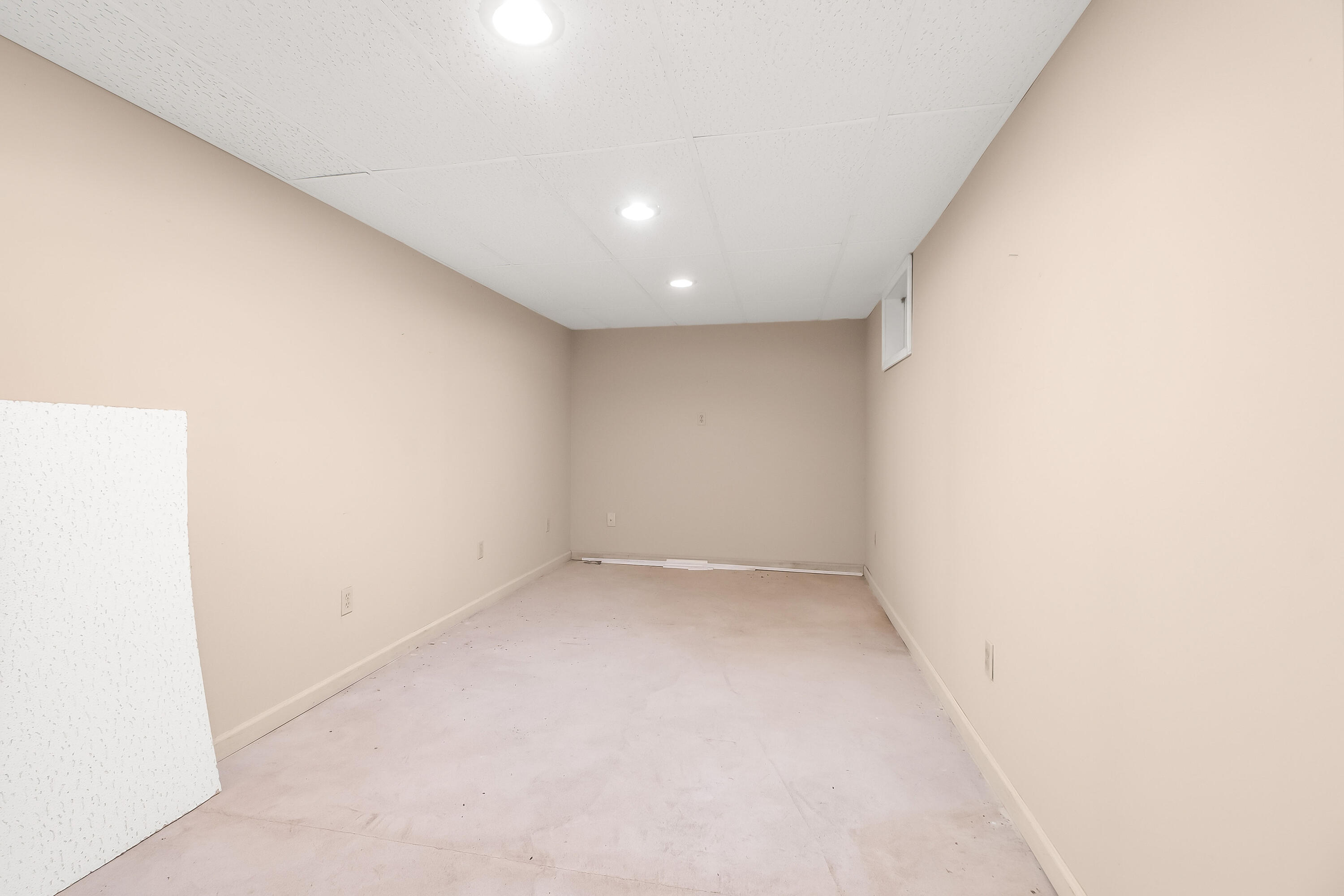 271 Maple Rd.