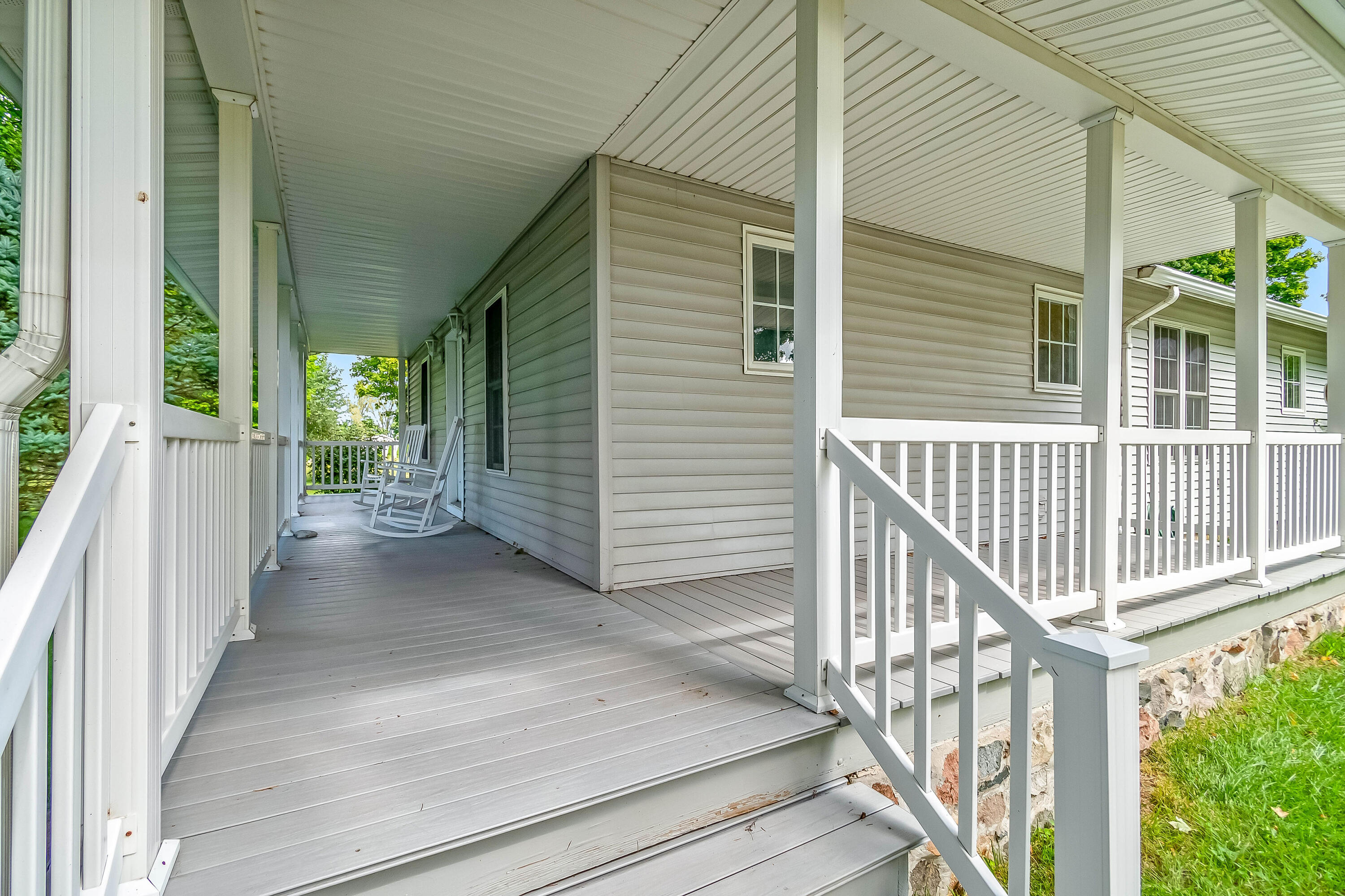 271 Maple Rd.