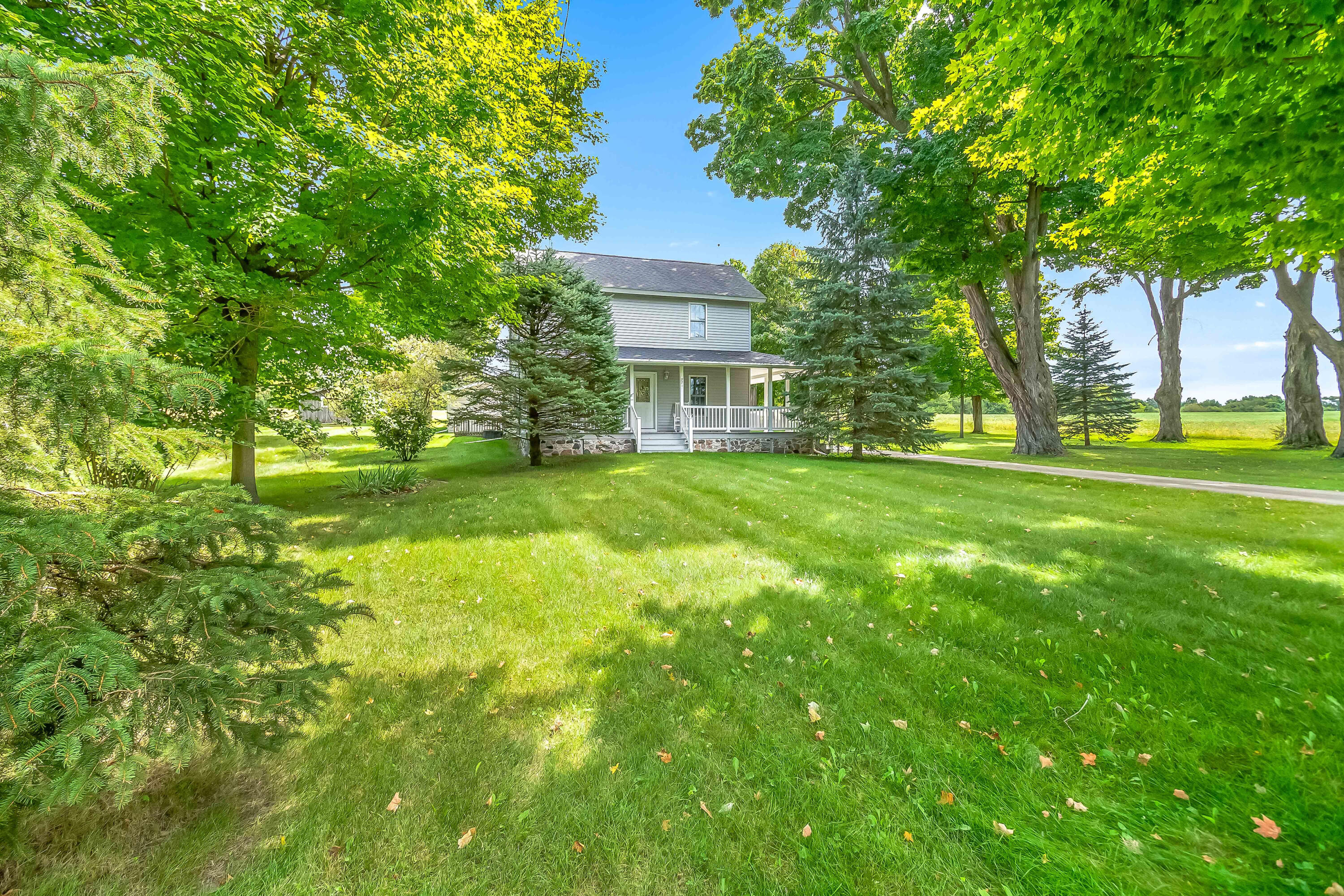 271 Maple Rd.
