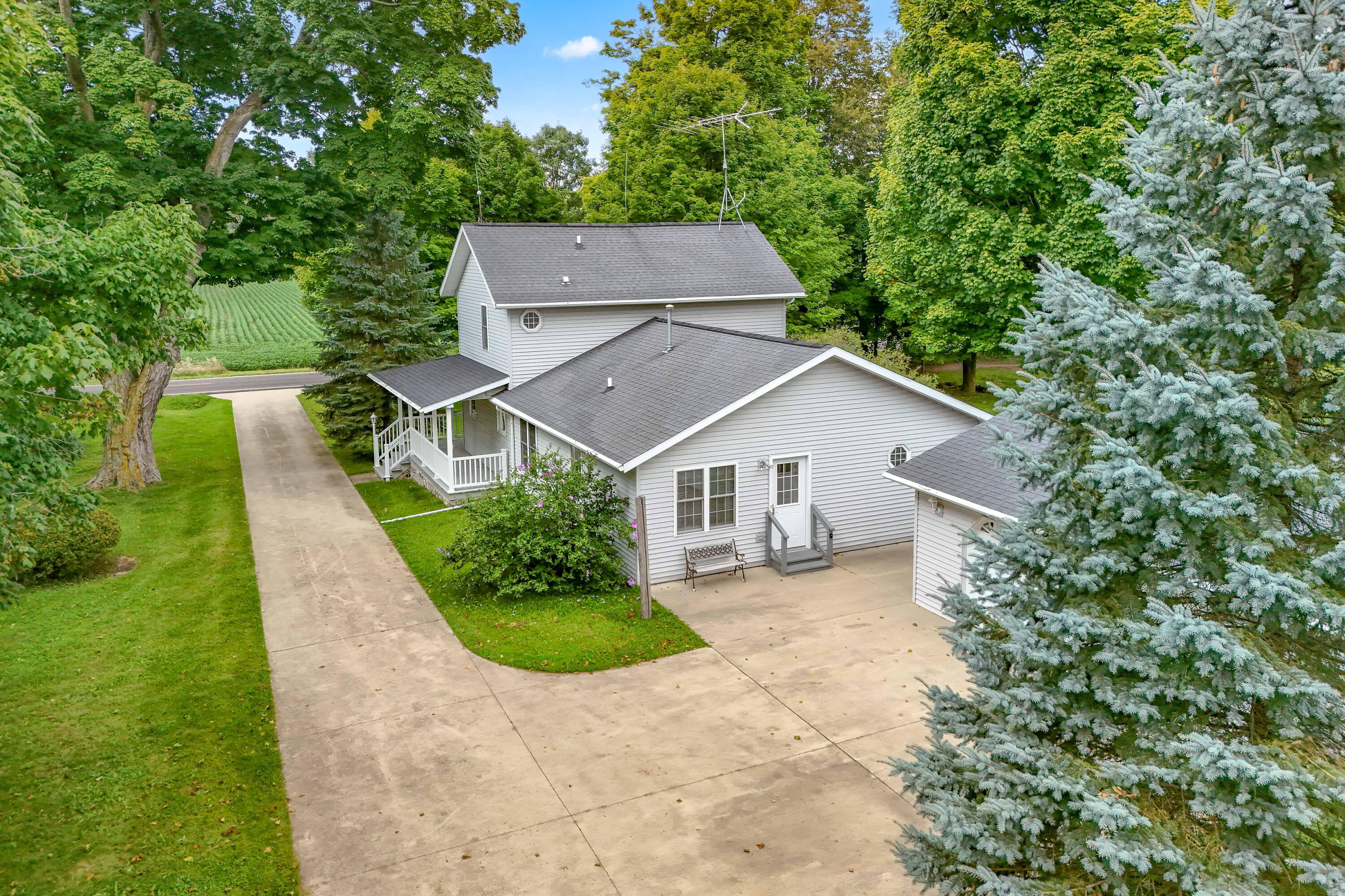 271 Maple Rd.
