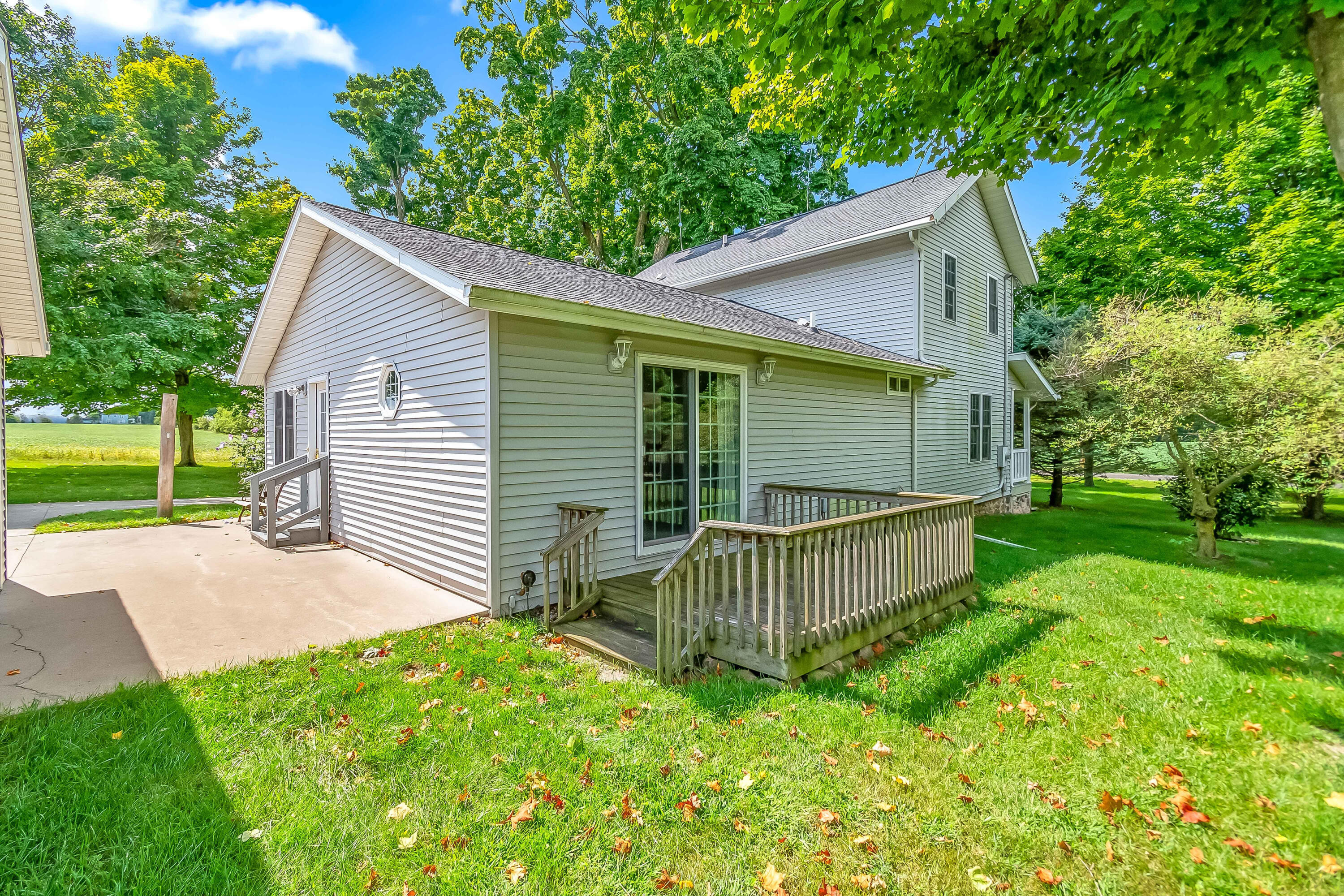 271 Maple Rd.