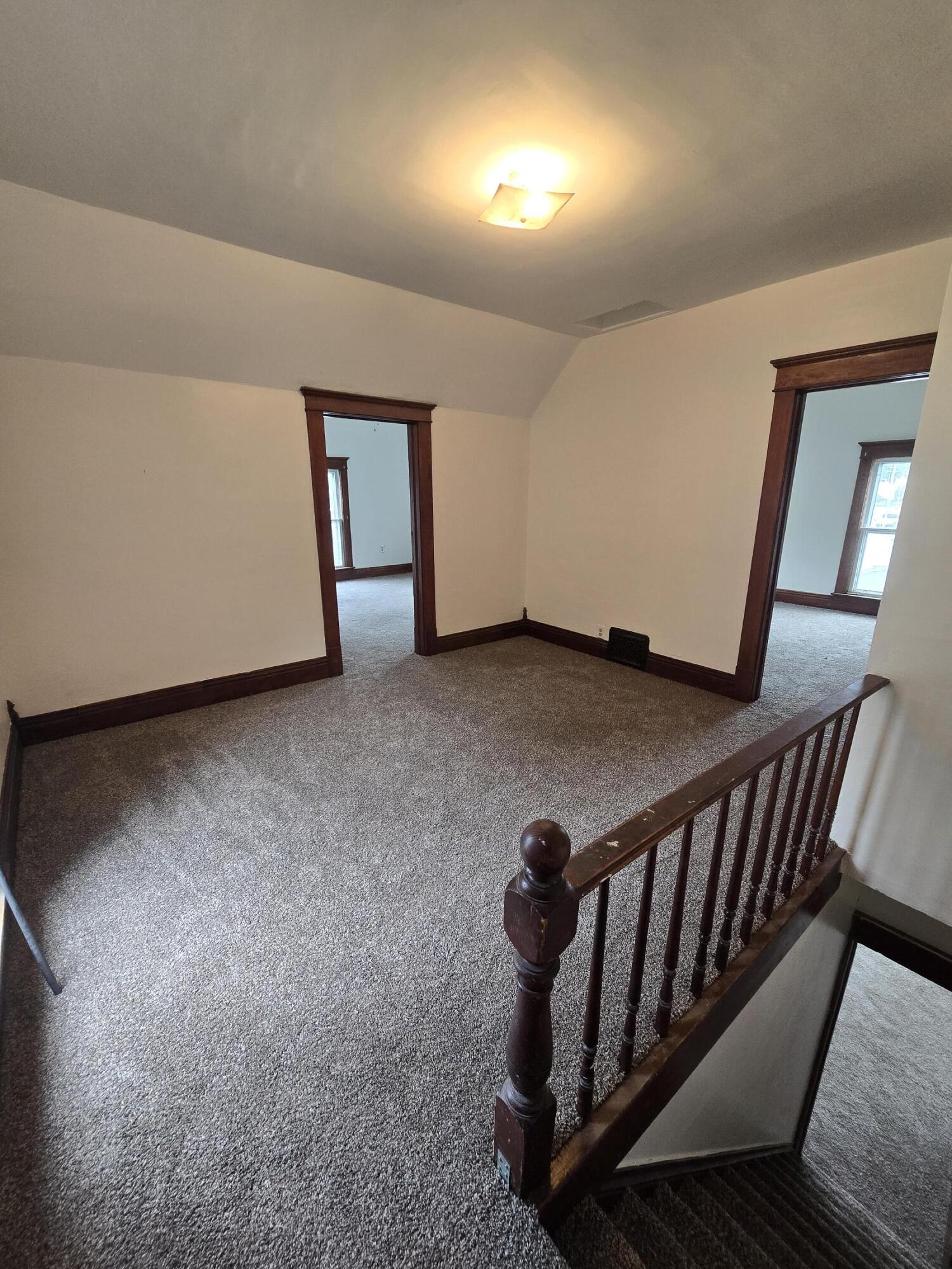 27 E Jefferson Street