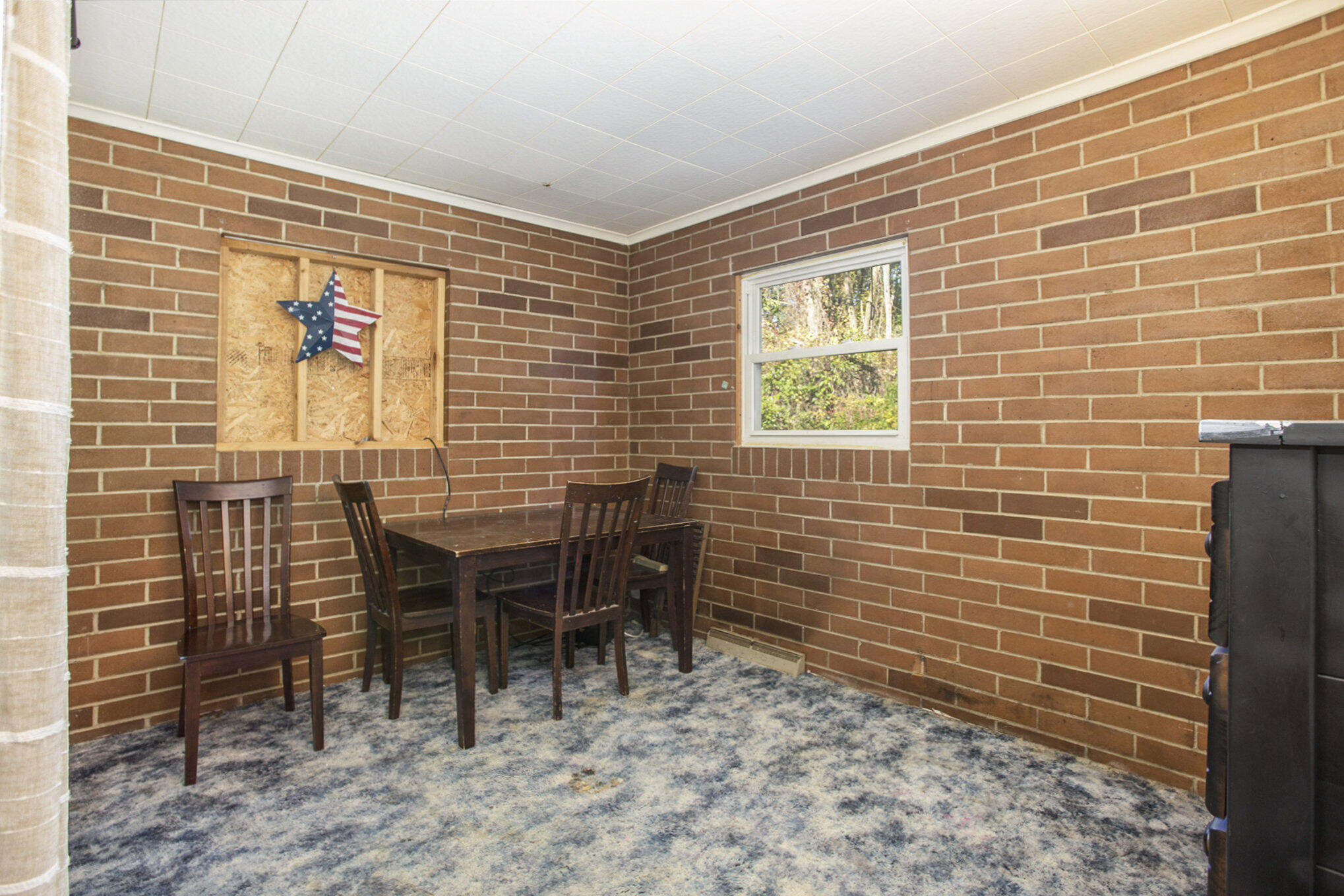 543 N Union City Road