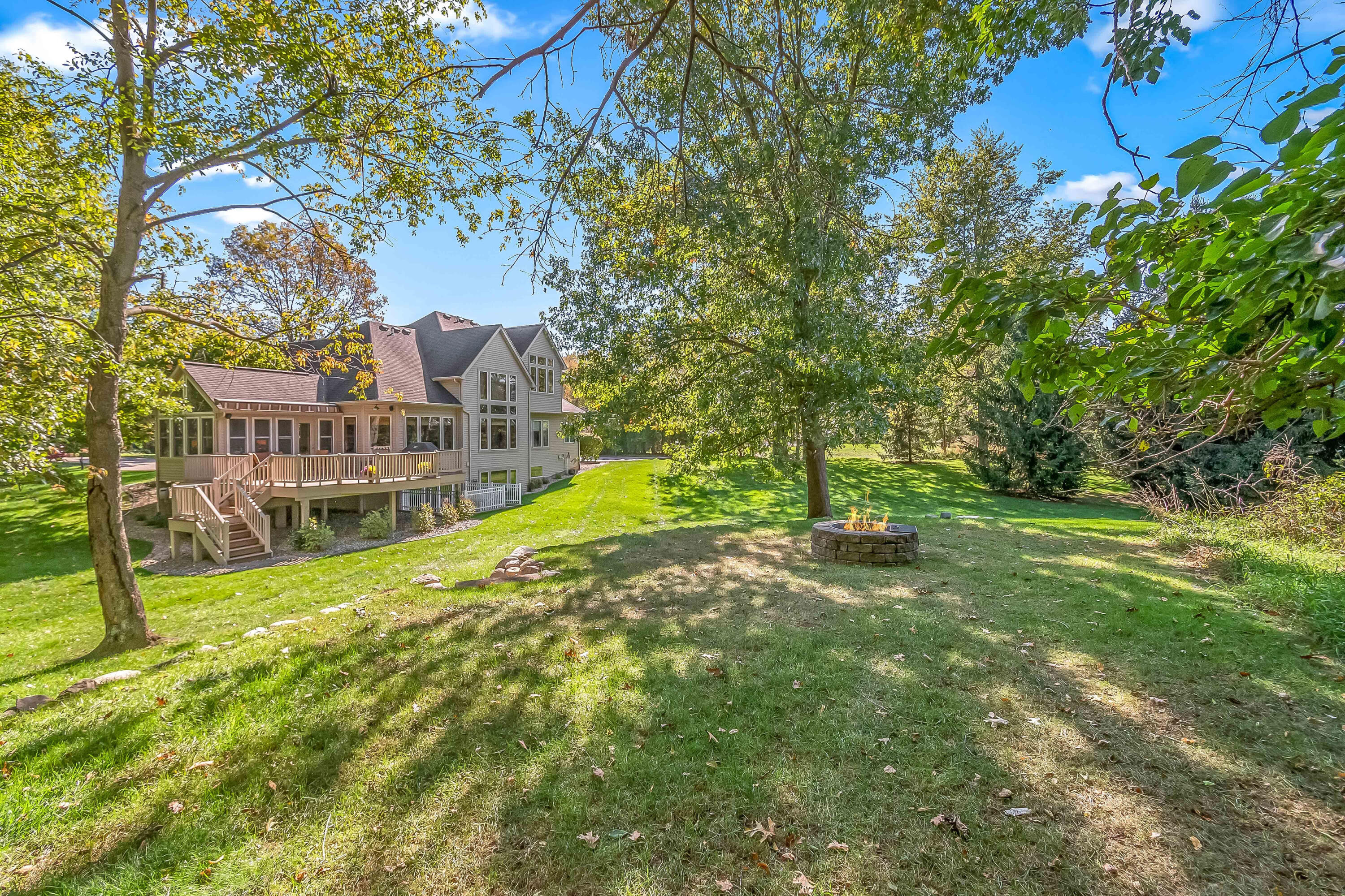 121 Arrowhead Dr.