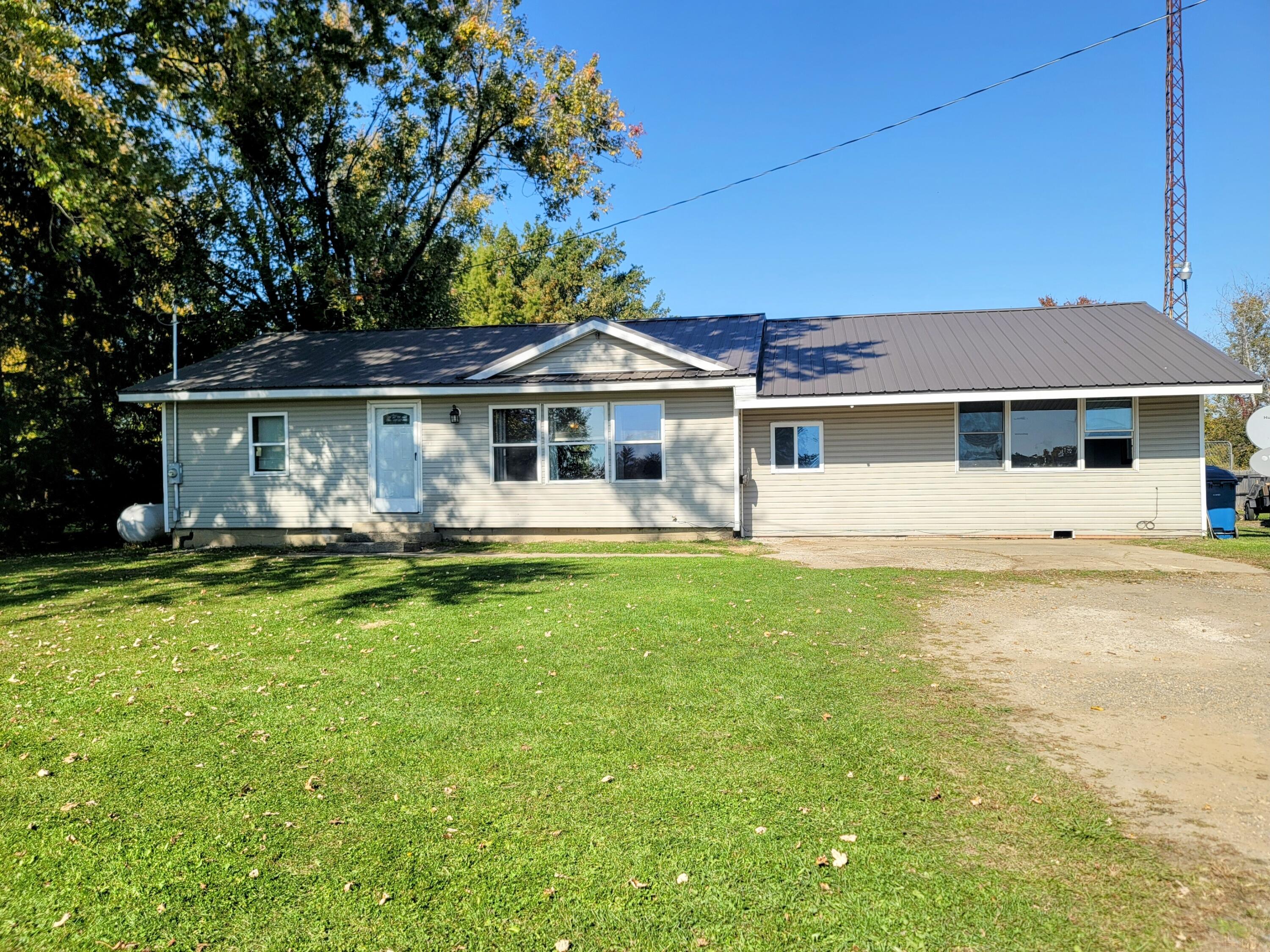 564 E State Road