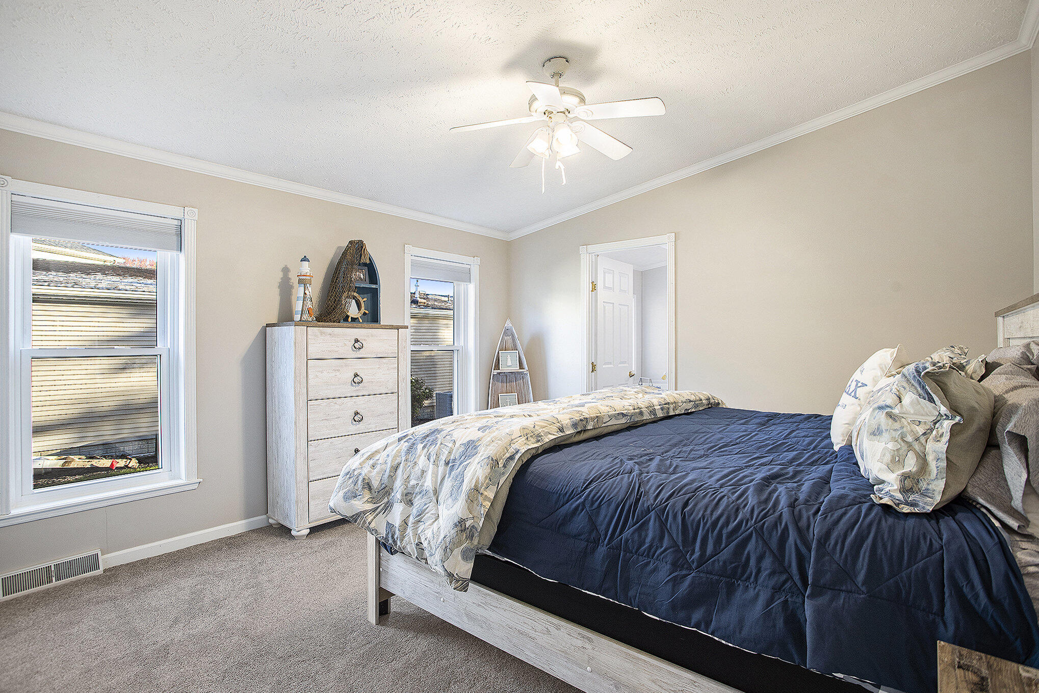 551 Maple Ln.