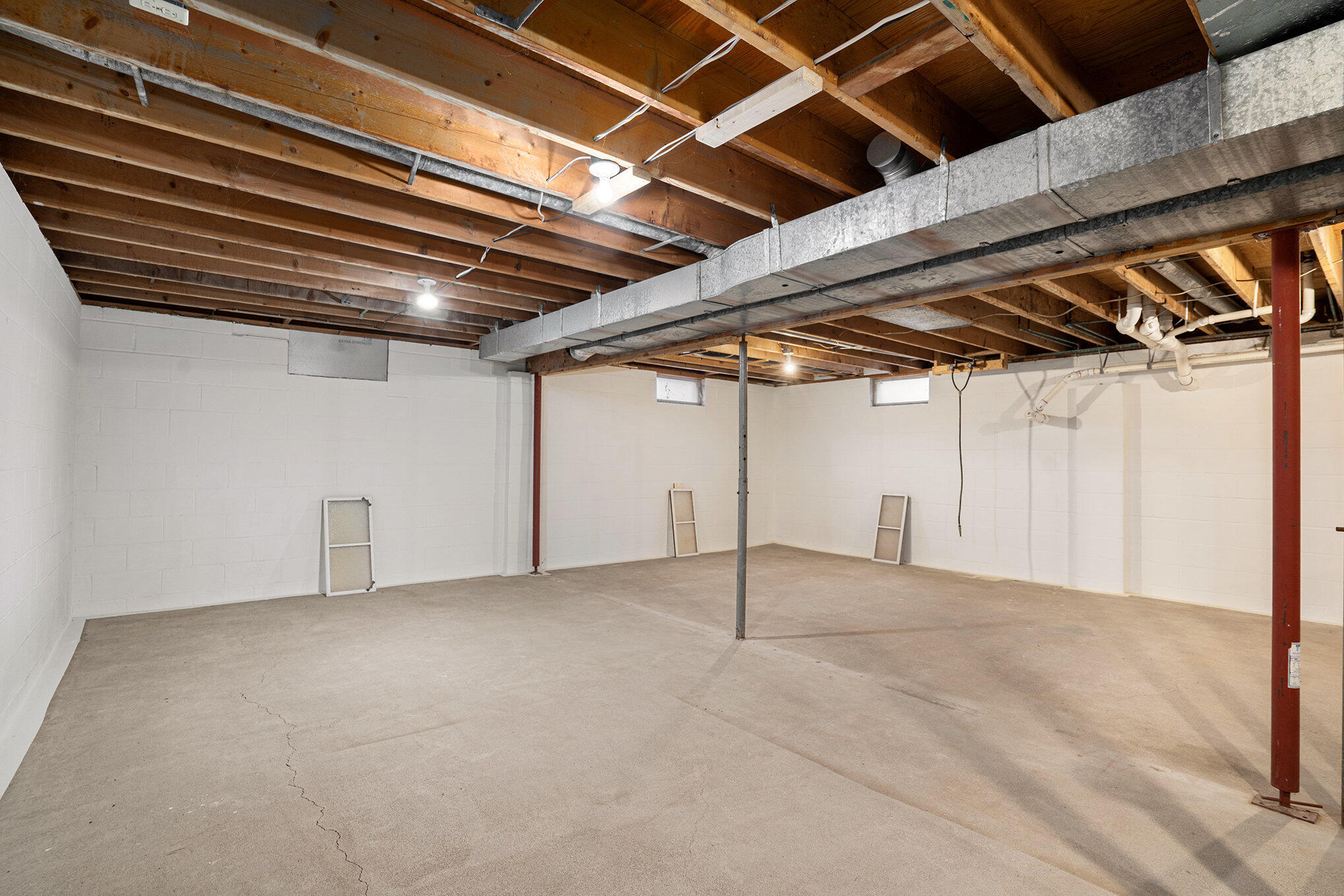 110 W Hatmaker Rd.