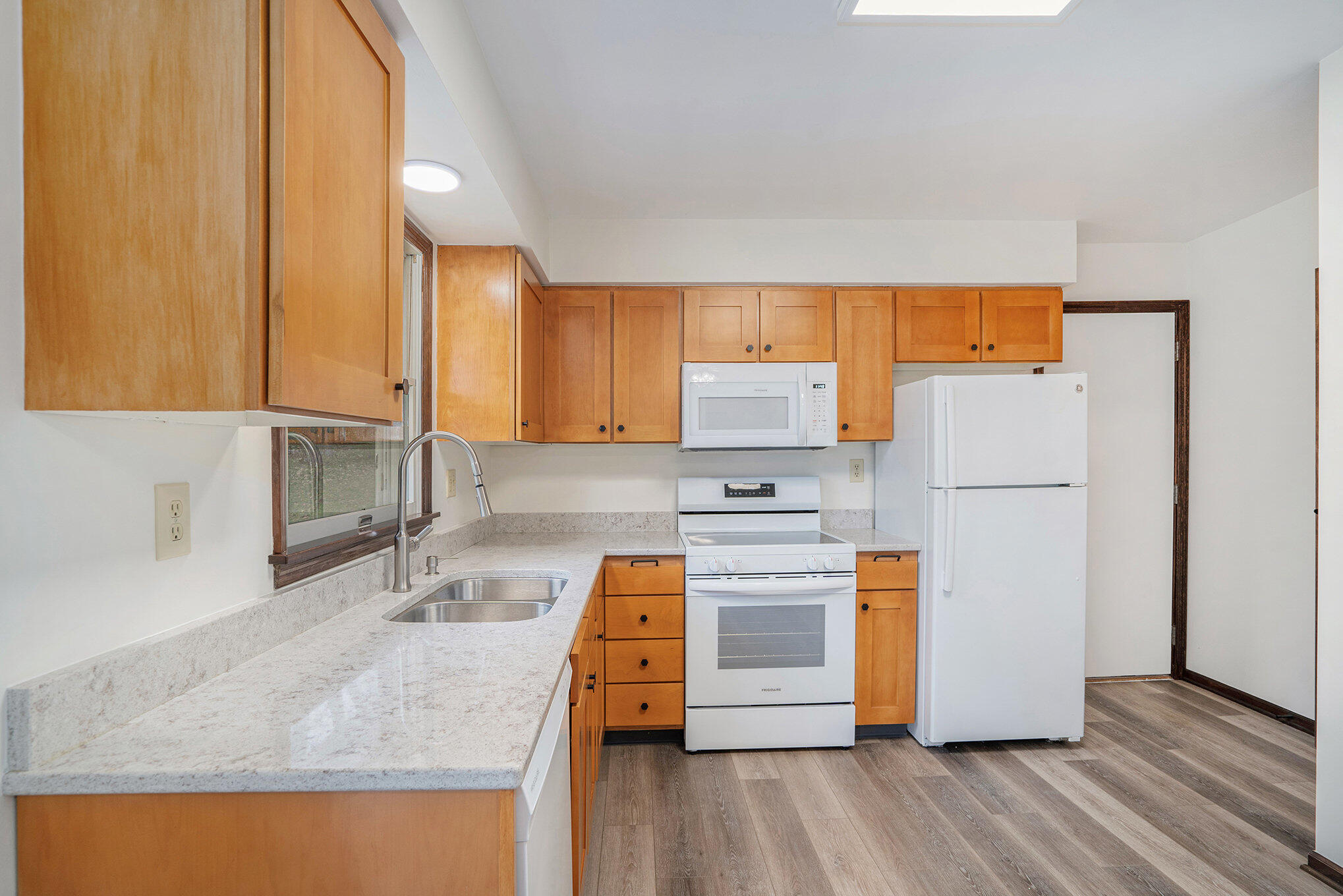 110 W Hatmaker Rd.