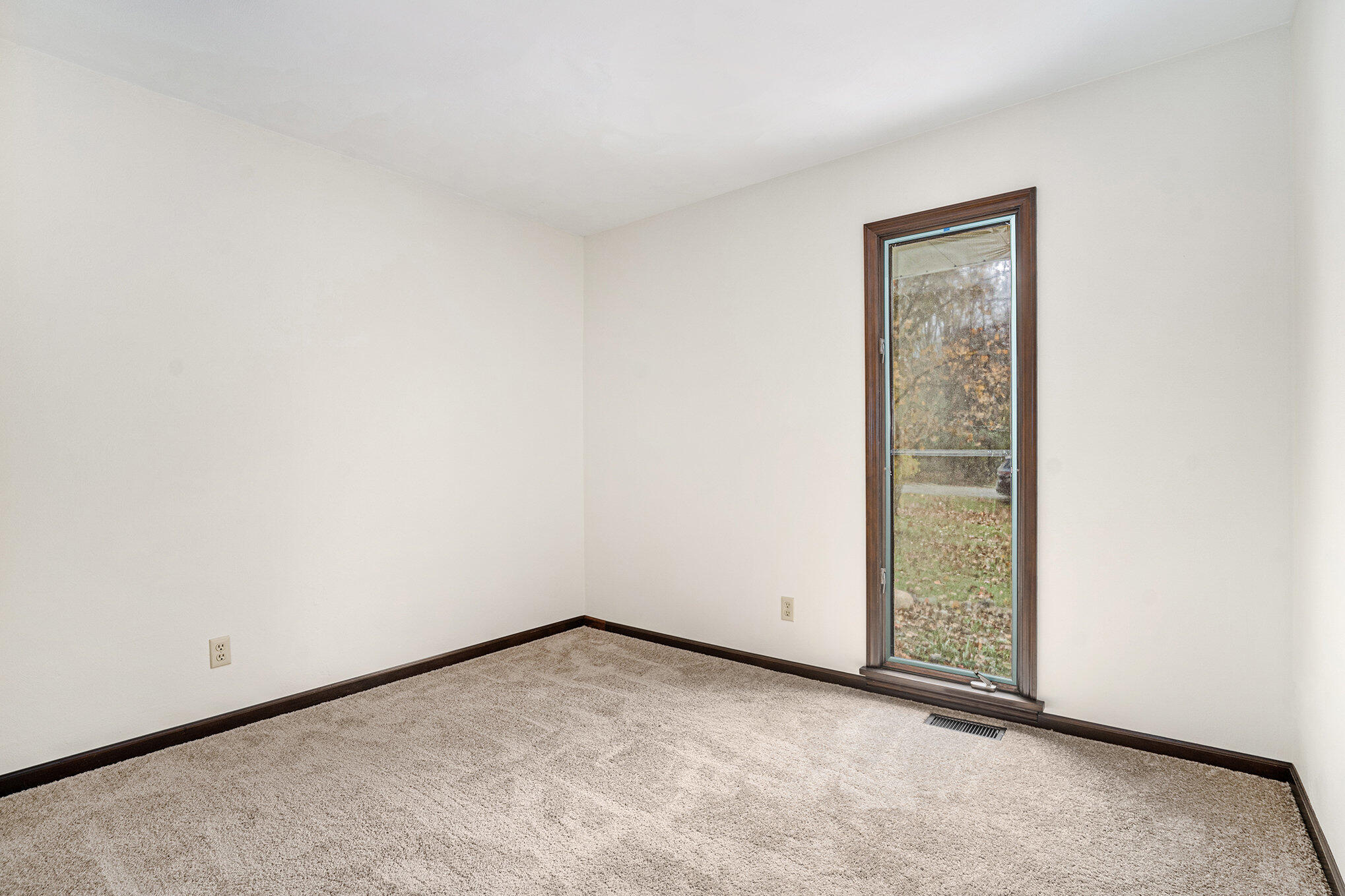 110 W Hatmaker Rd.