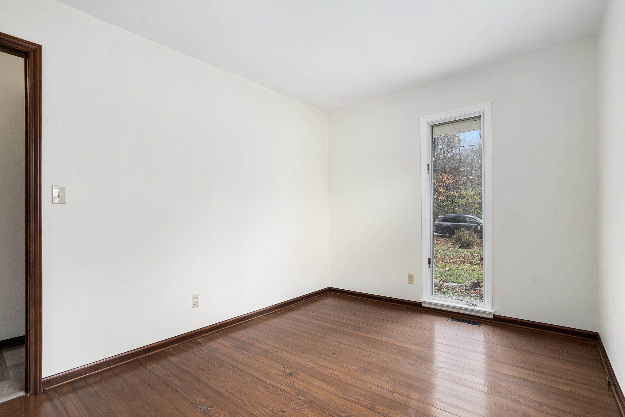 110 W Hatmaker Rd.