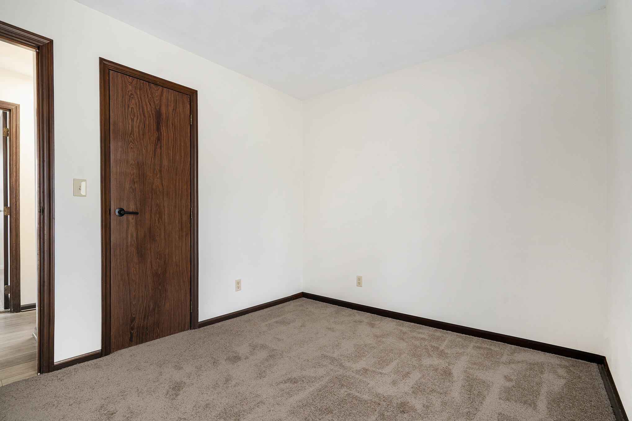 110 W Hatmaker Rd.