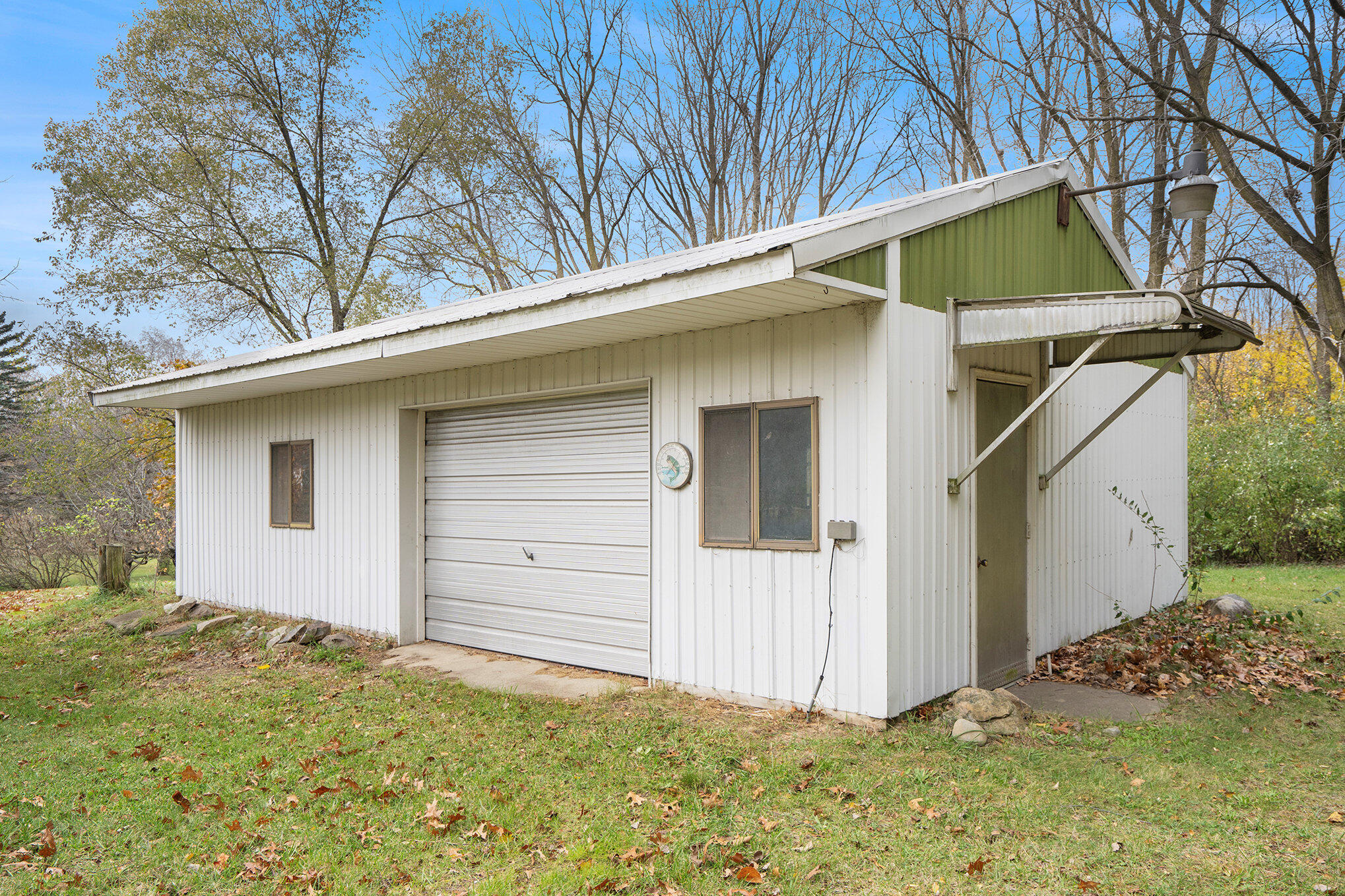 110 W Hatmaker Rd.