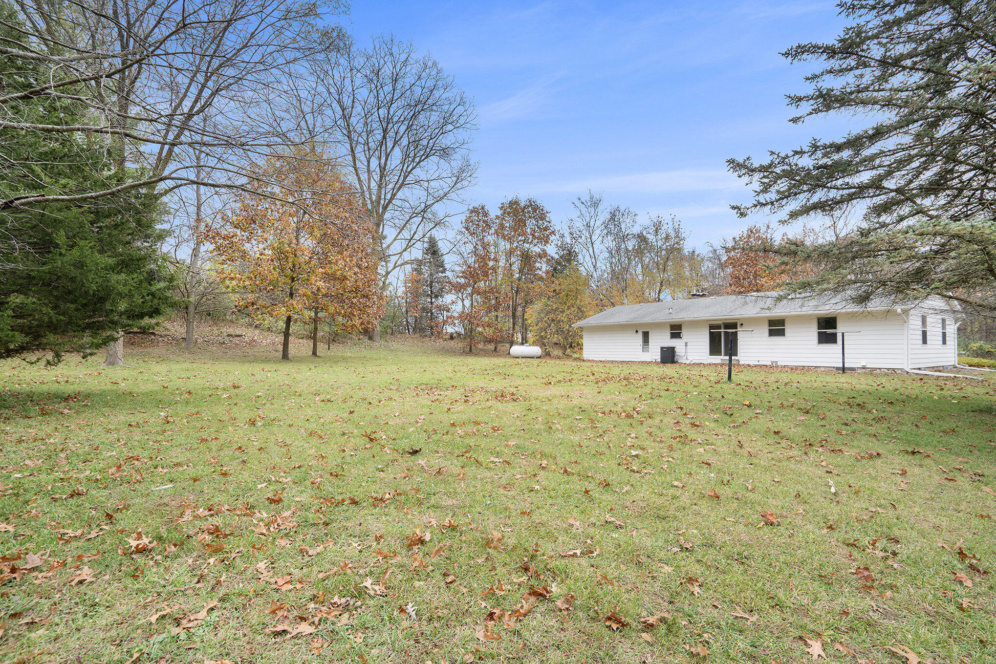 110 W Hatmaker Rd.
