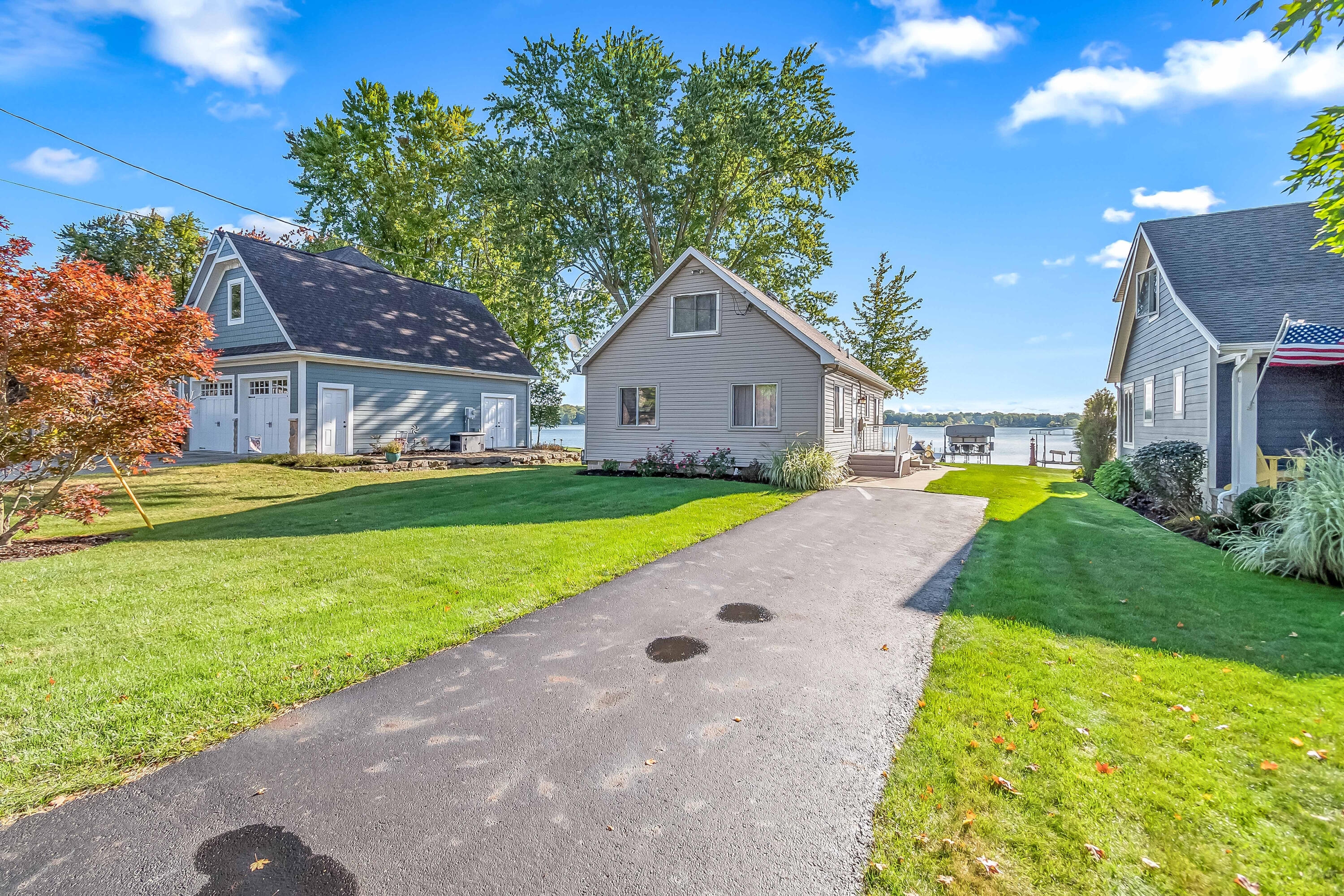 151 Lakeside Drive