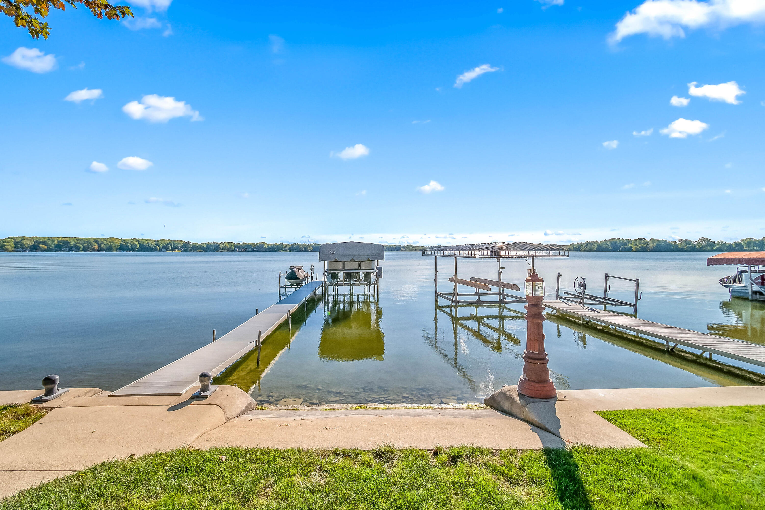 151 Lakeside Drive