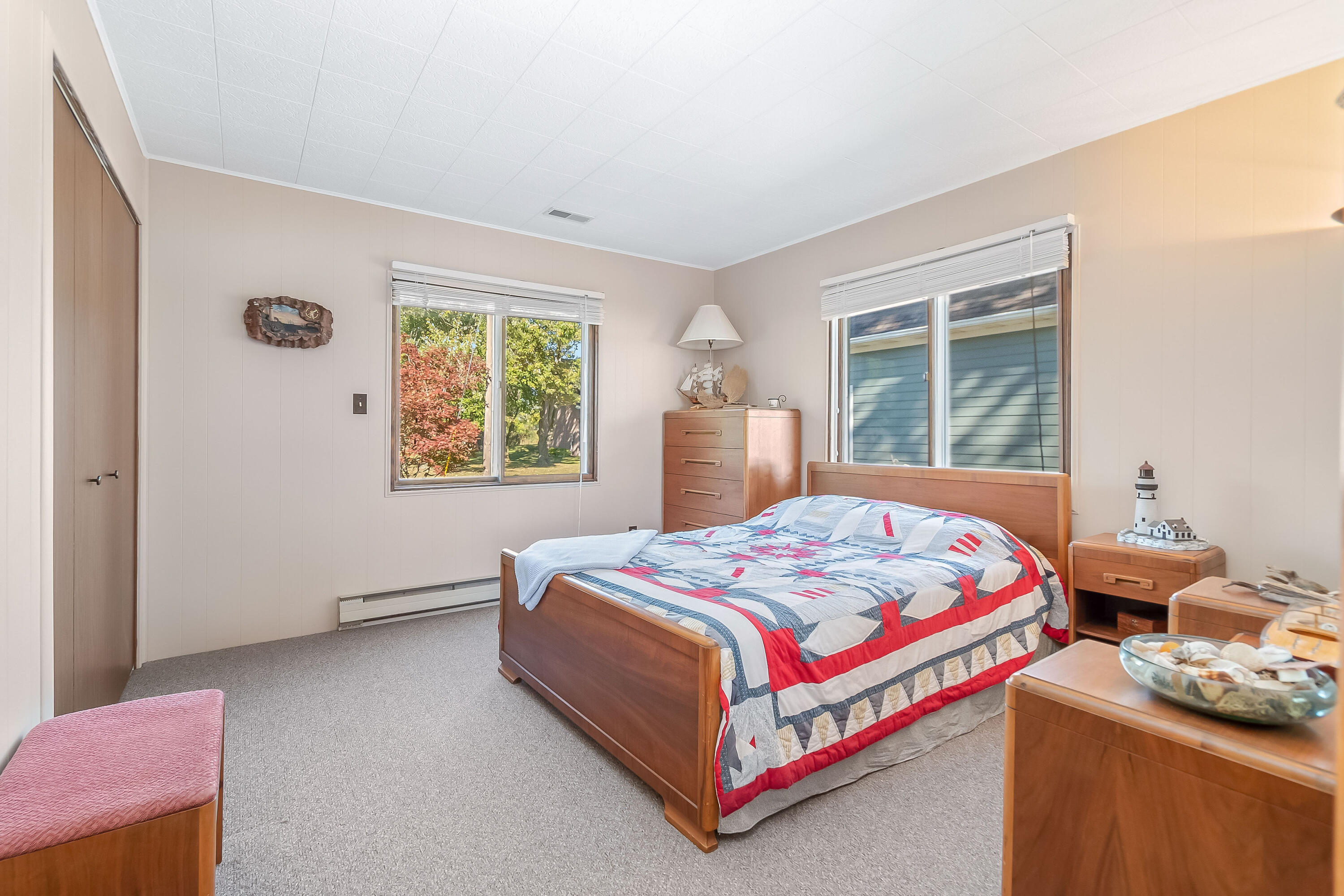 151 Lakeside Drive