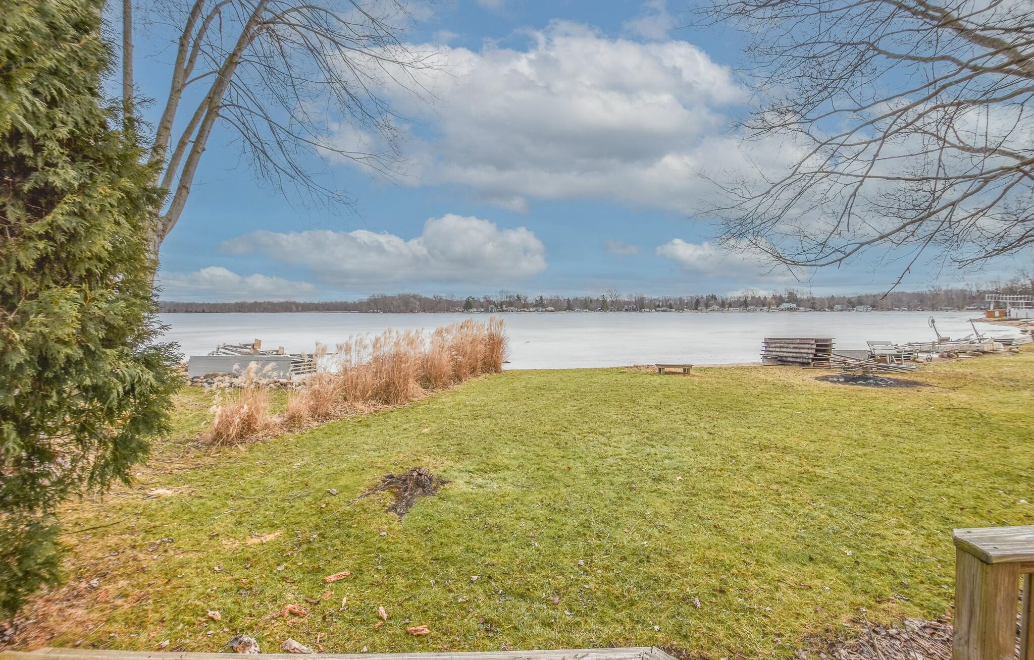 419 Sunny Shores Drive