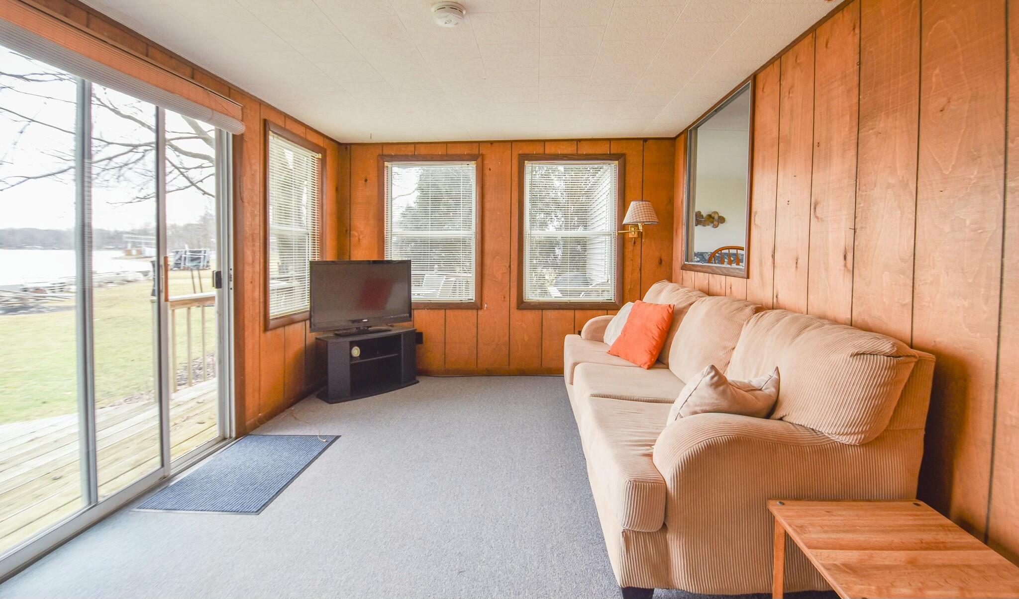 419 Sunny Shores Drive