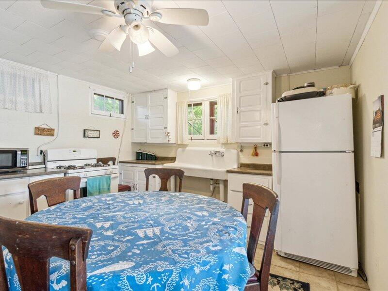 4142 Beach Drive
