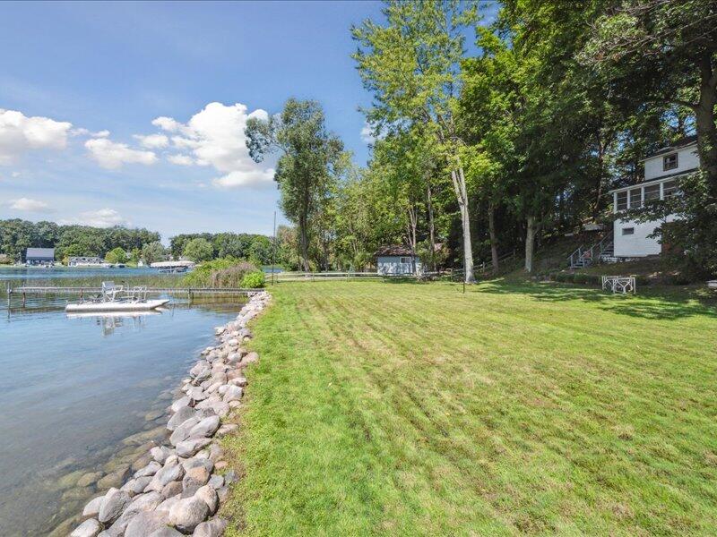 4142 Beach Drive