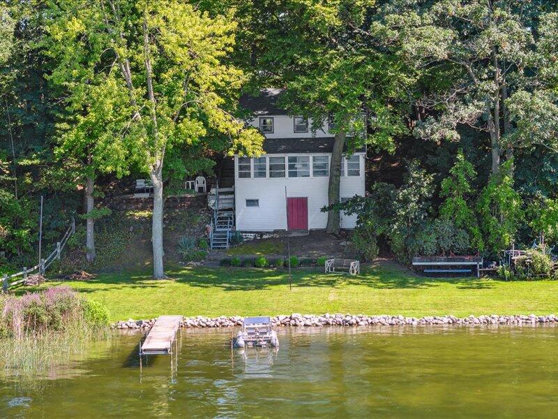 4142 Beach Drive
