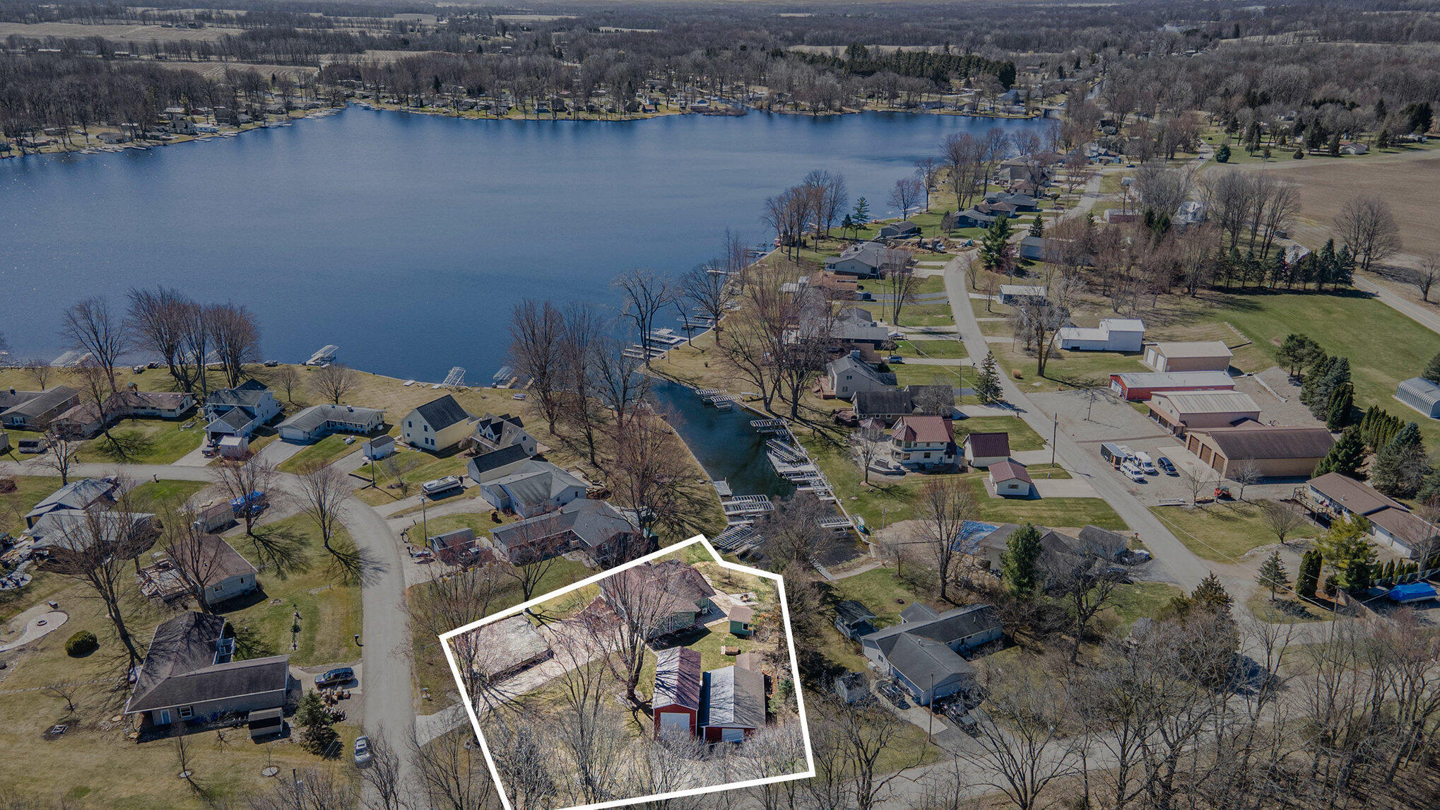 757 Lake Shore Point