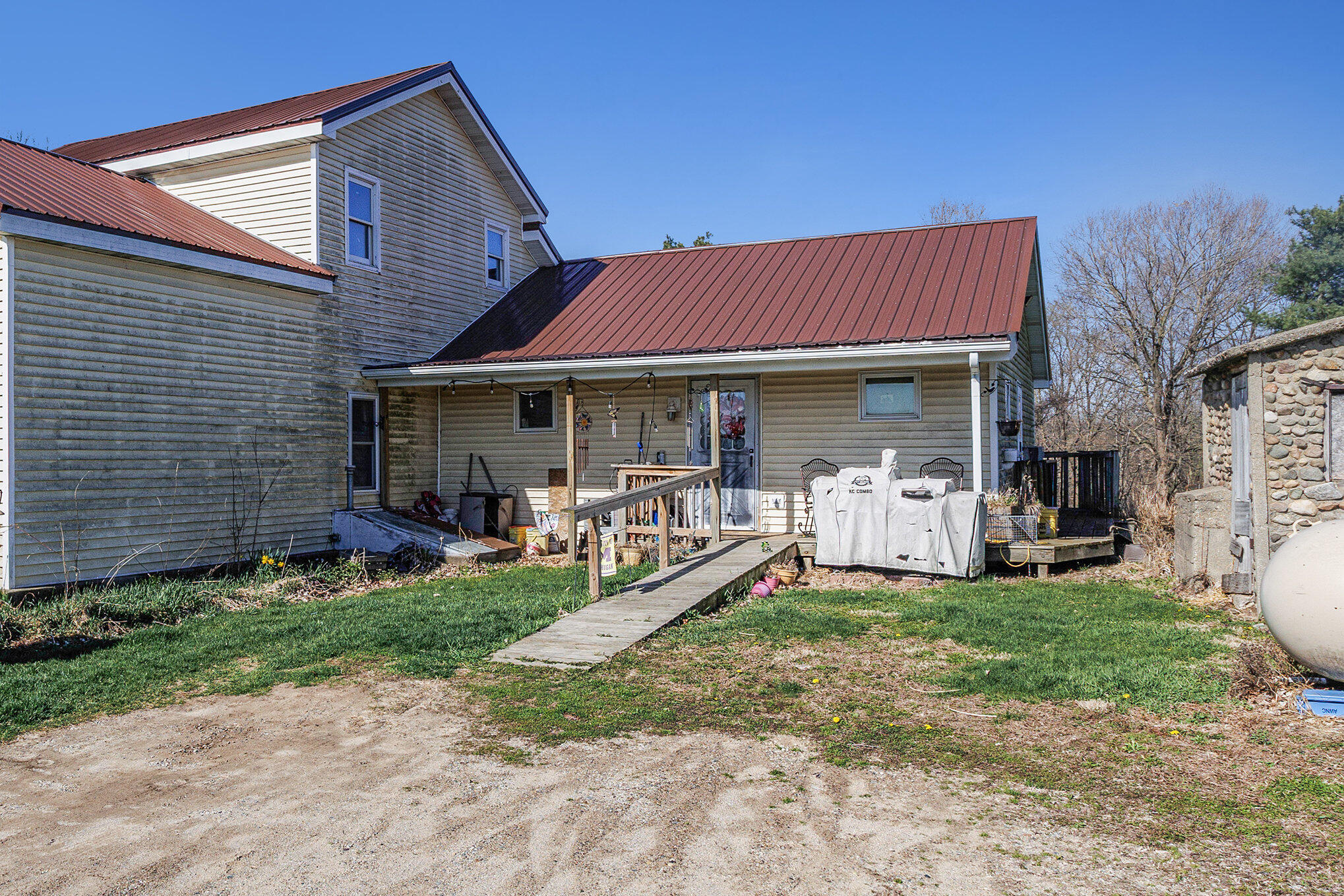 9529 S County Line Road