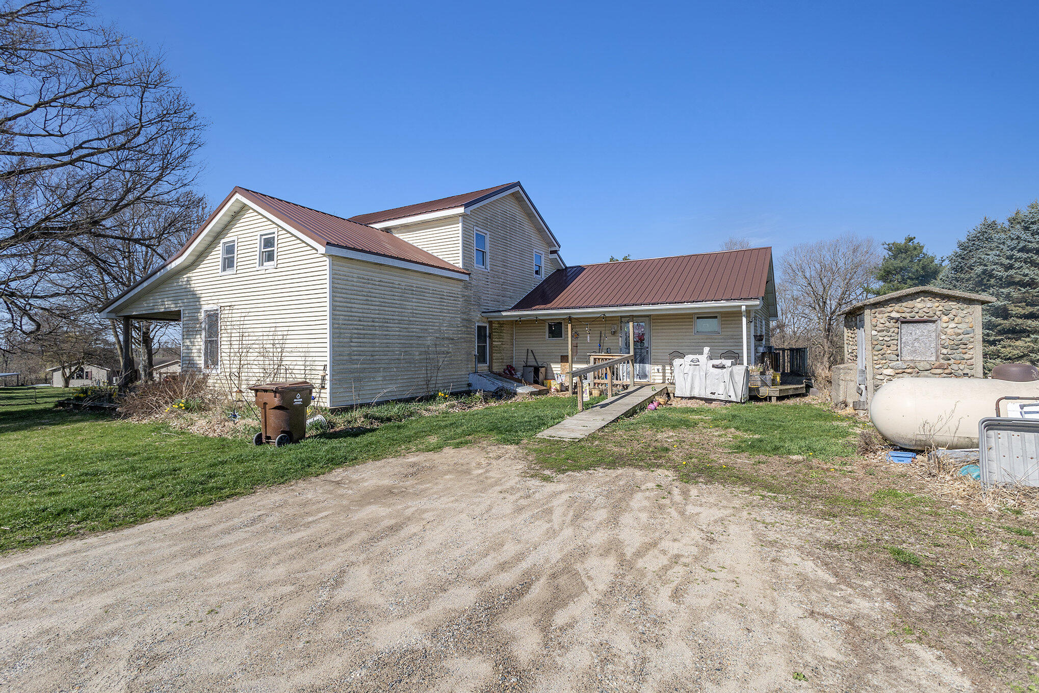 9529 S County Line Road