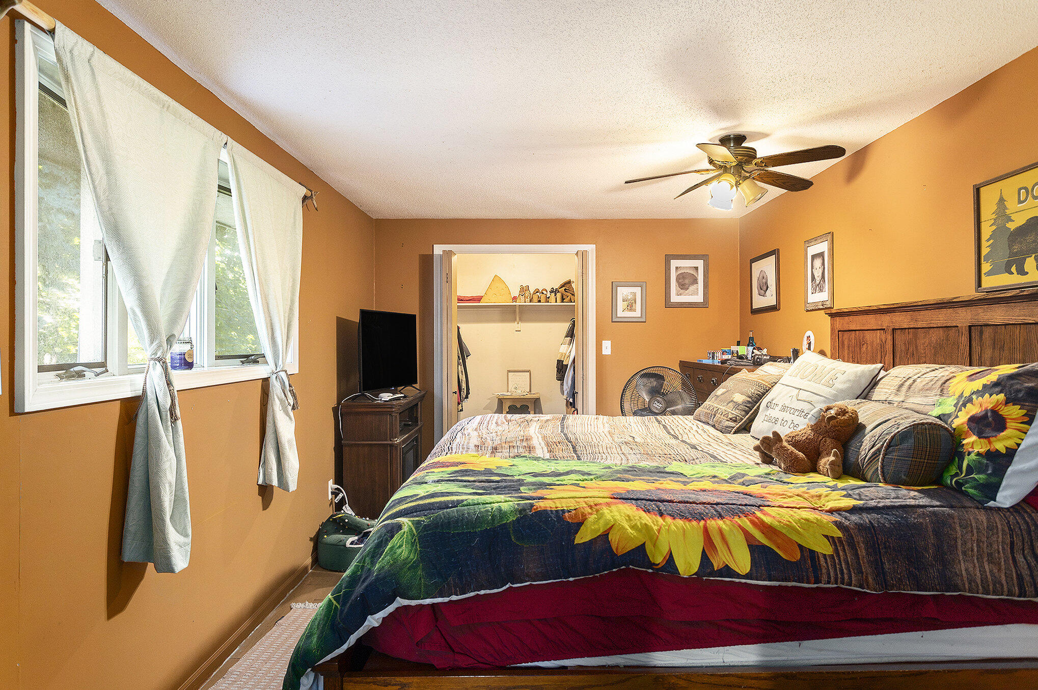1049 Brookwood Drive