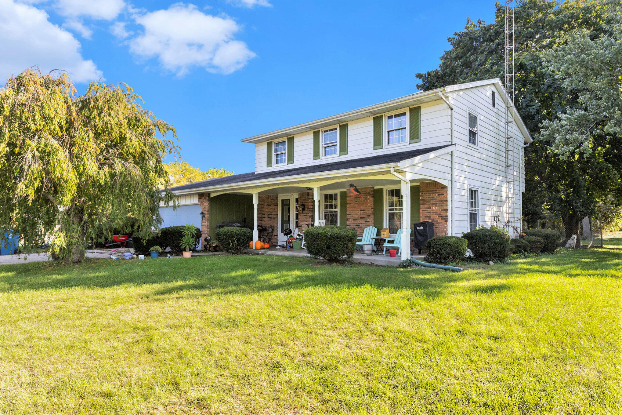 1049 Brookwood Drive