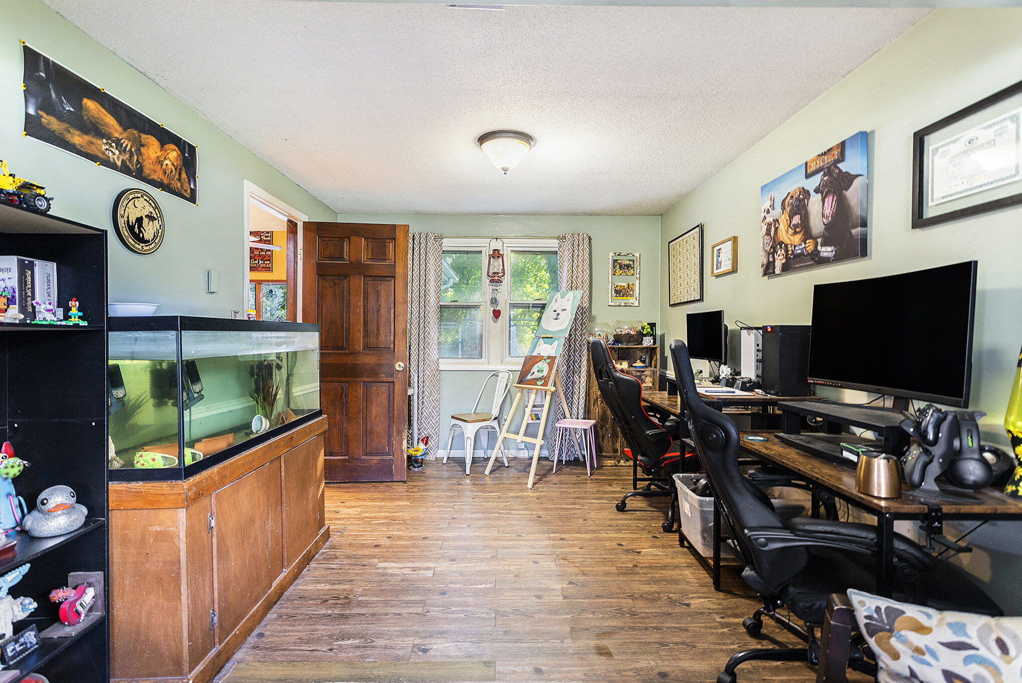 1049 Brookwood Drive