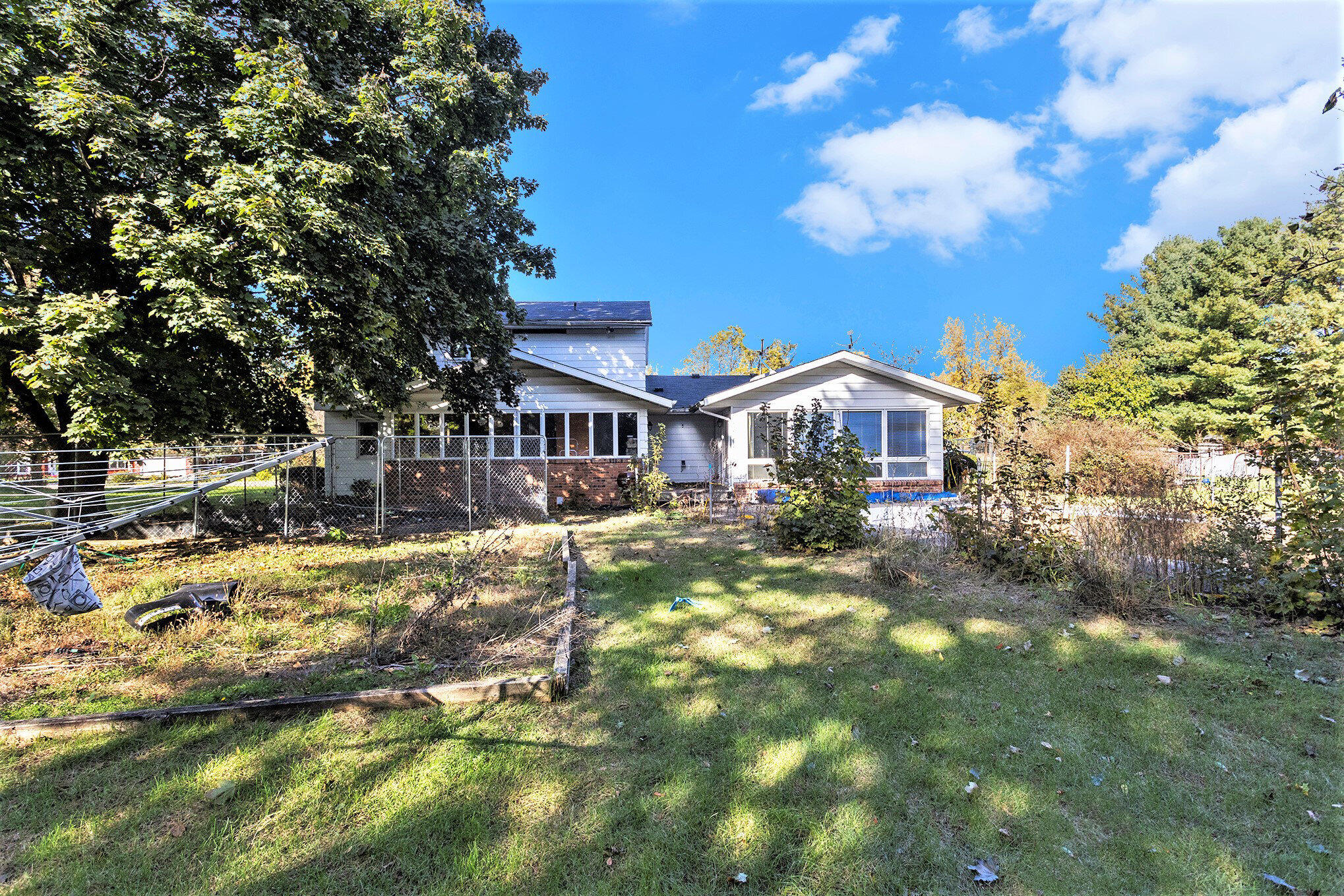 1049 Brookwood Drive