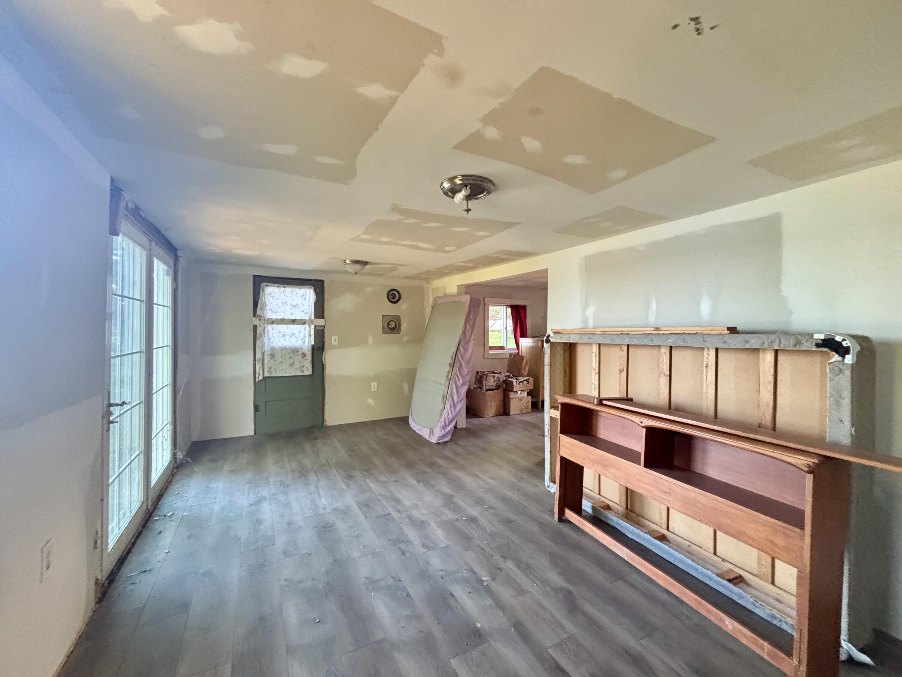 925 Shepherd Lane