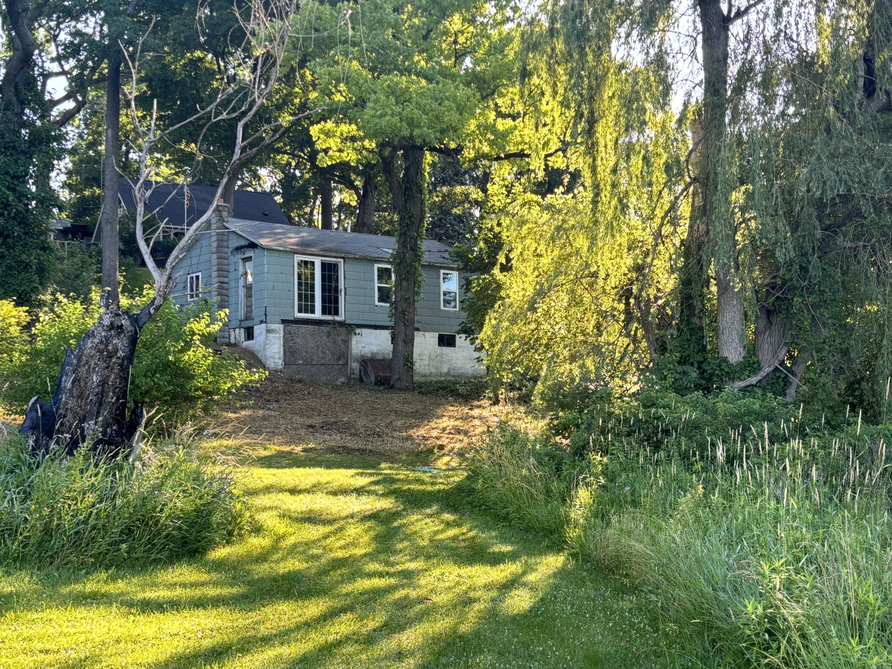925 Shepherd Lane