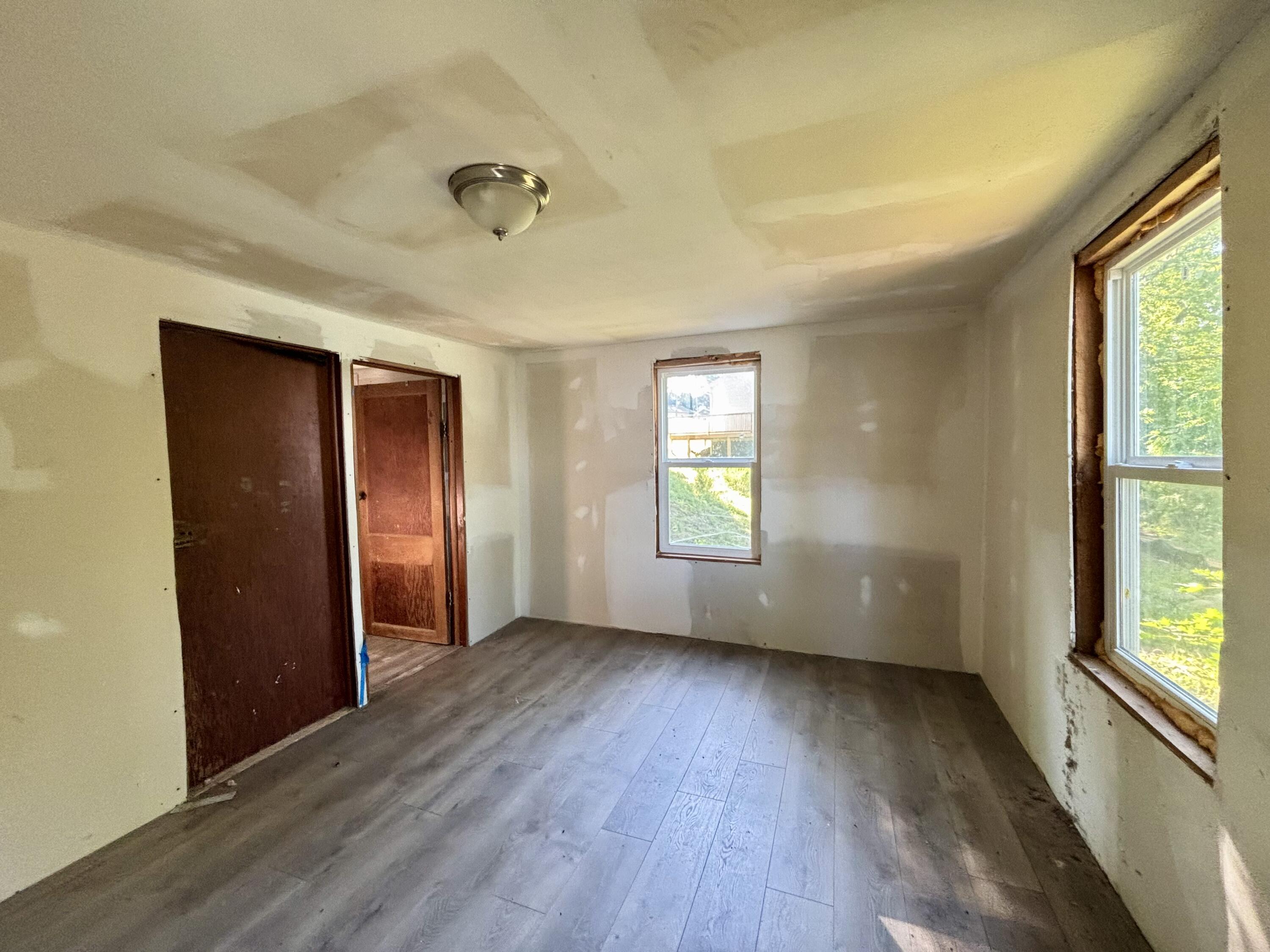 925 Shepherd Lane