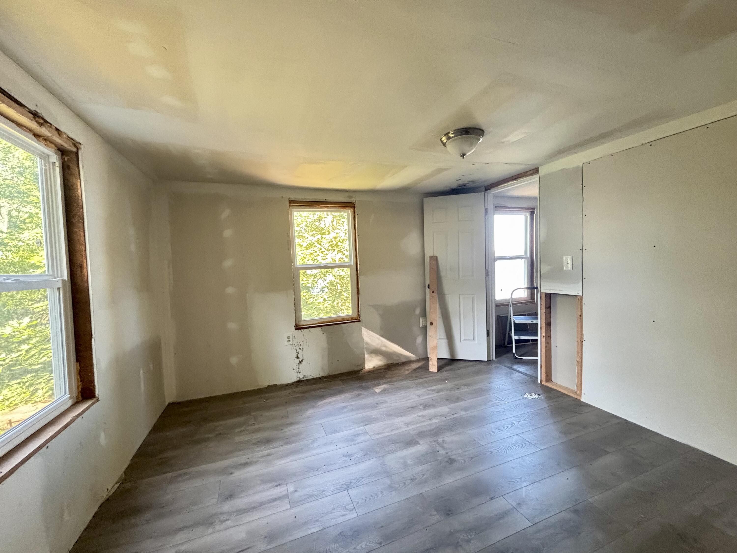 925 Shepherd Lane