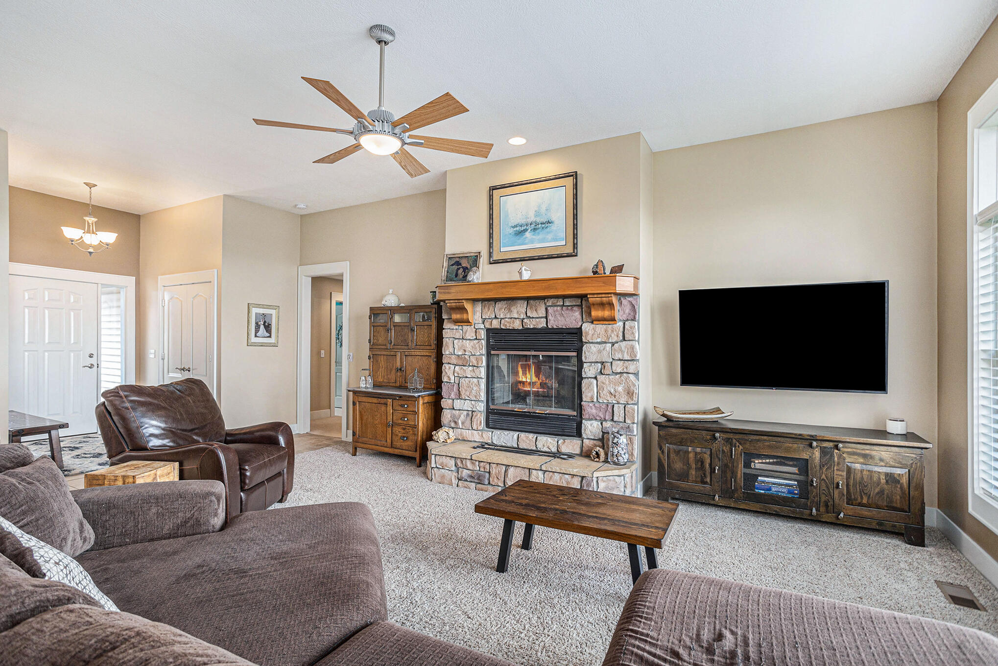 606 Woodchuck Drive