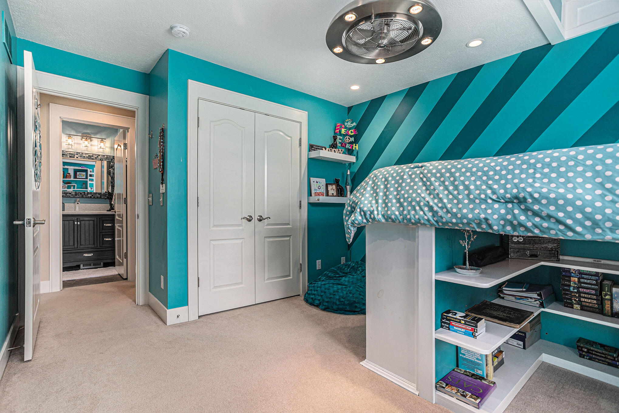 606 Woodchuck Drive