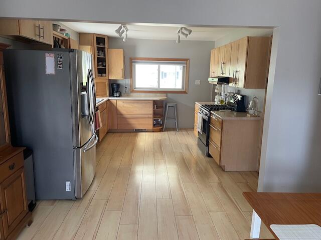 99 Avery Drive