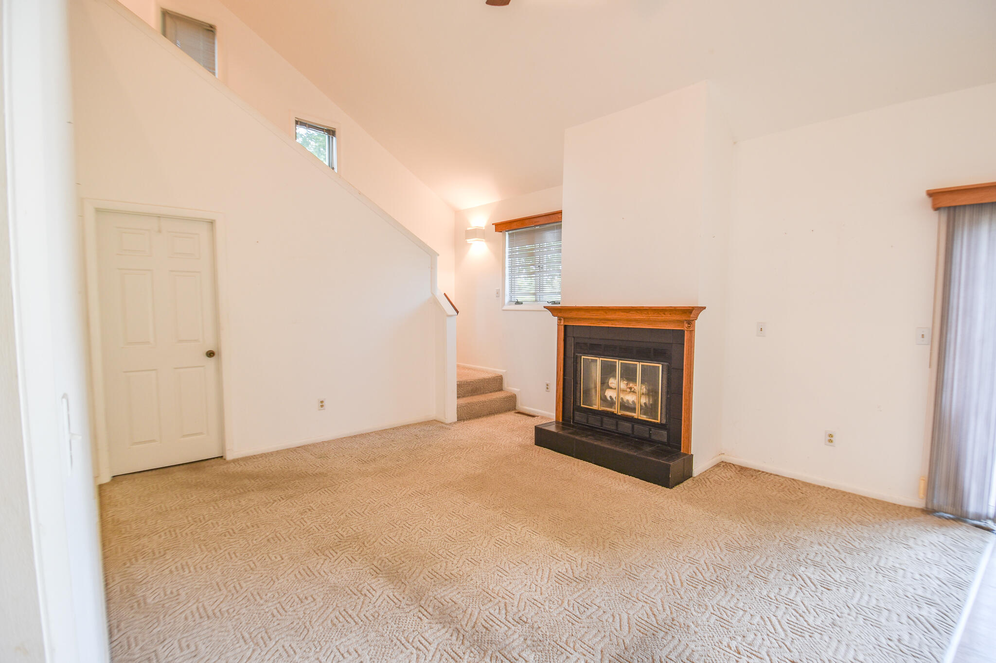 180 Crockett Drive