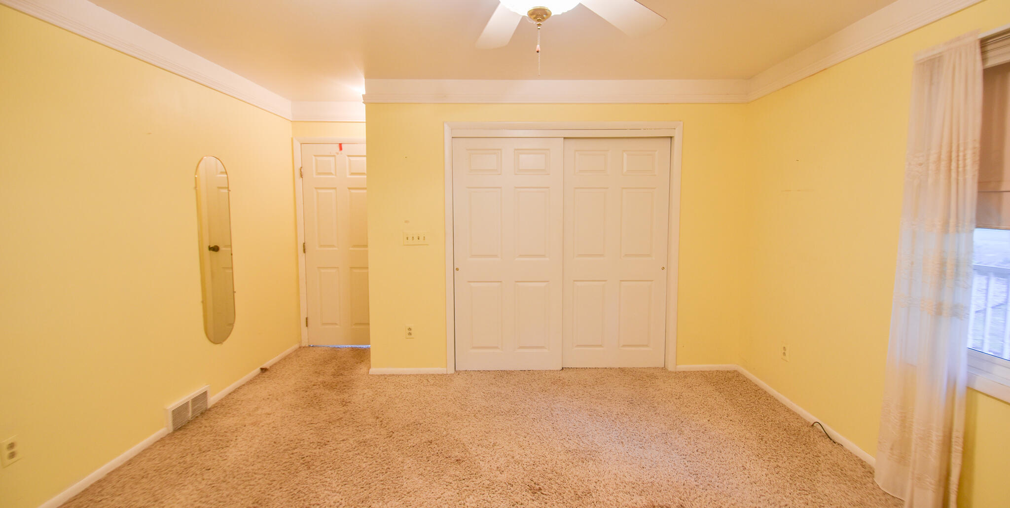 180 Crockett Drive