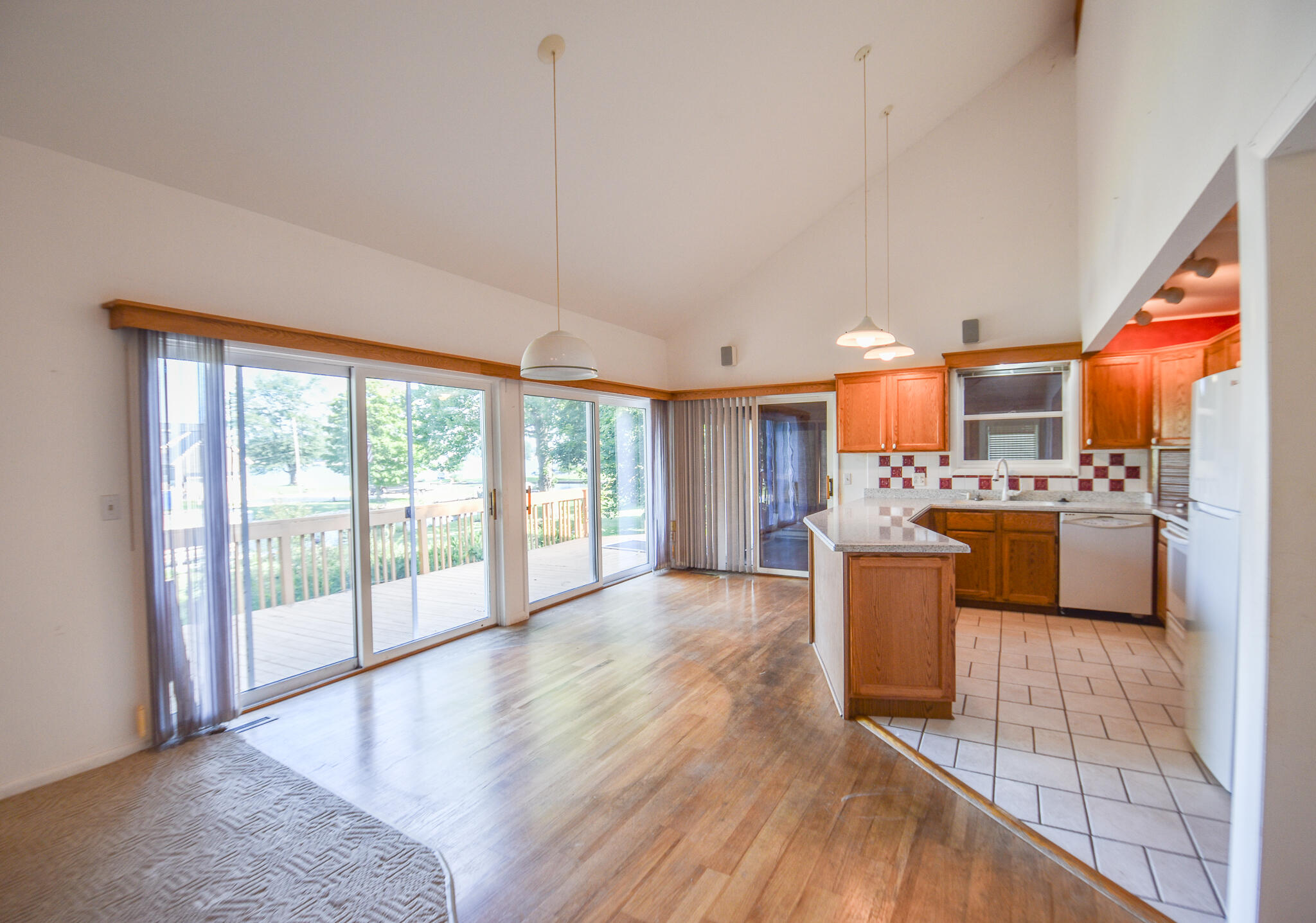 180 Crockett Drive