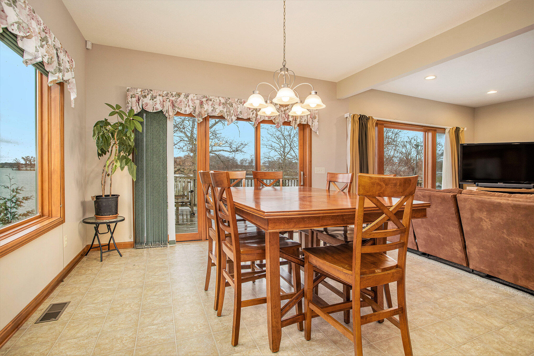 291 Waffle Drive