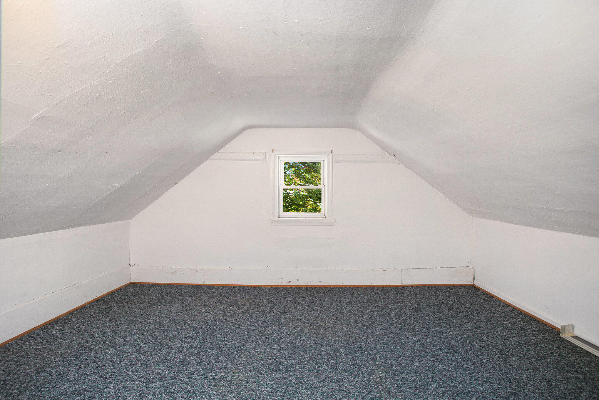 317 W Colon Road