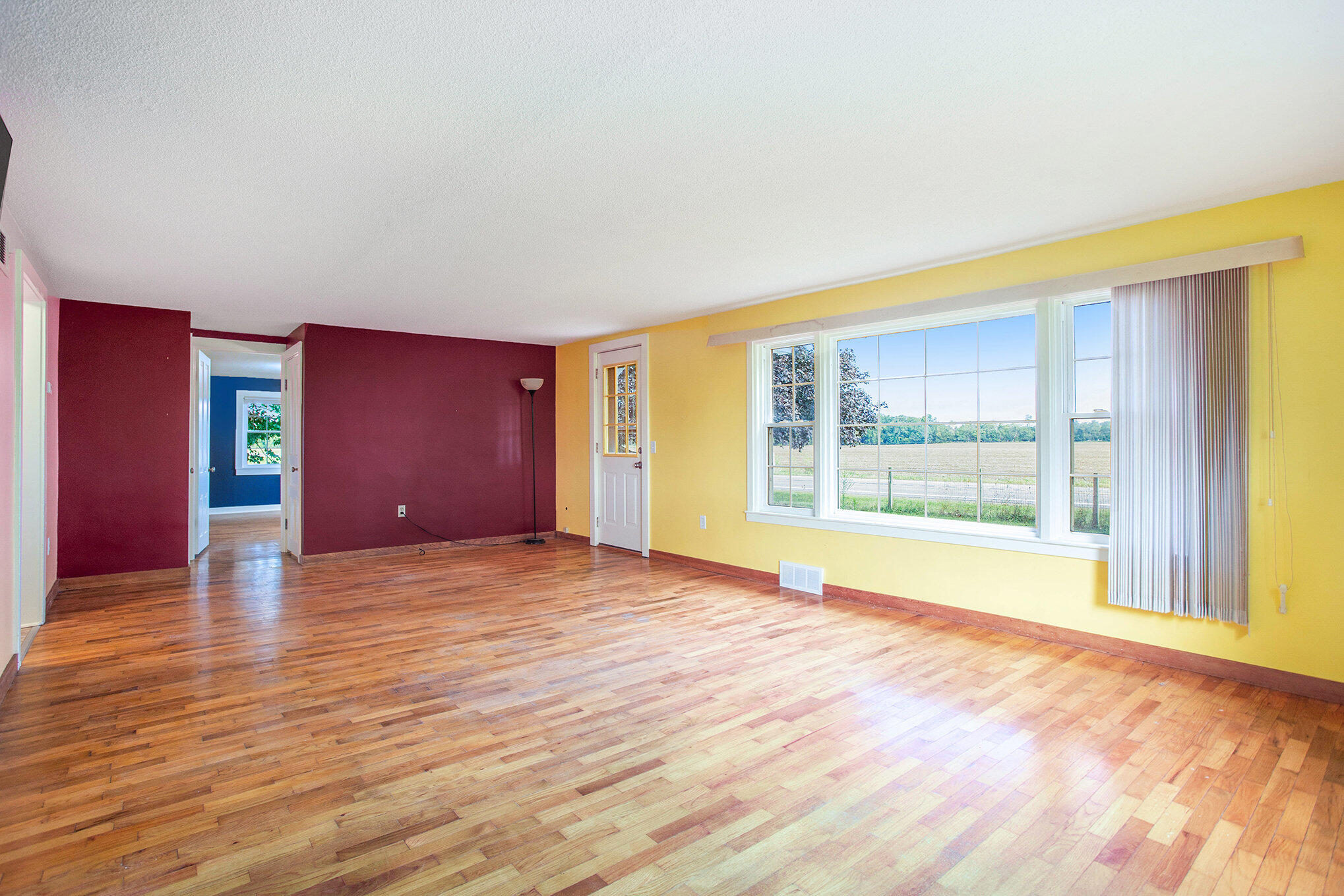 317 W Colon Road