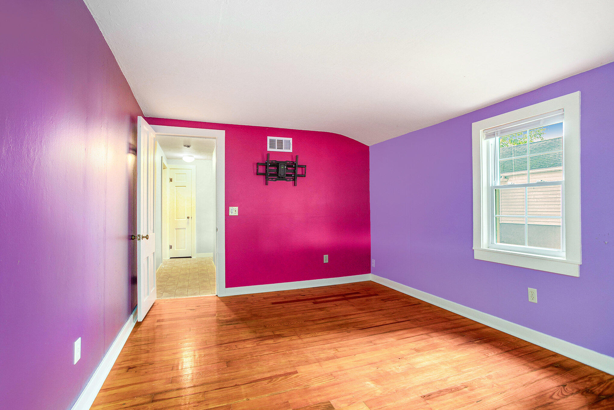 317 W Colon Road