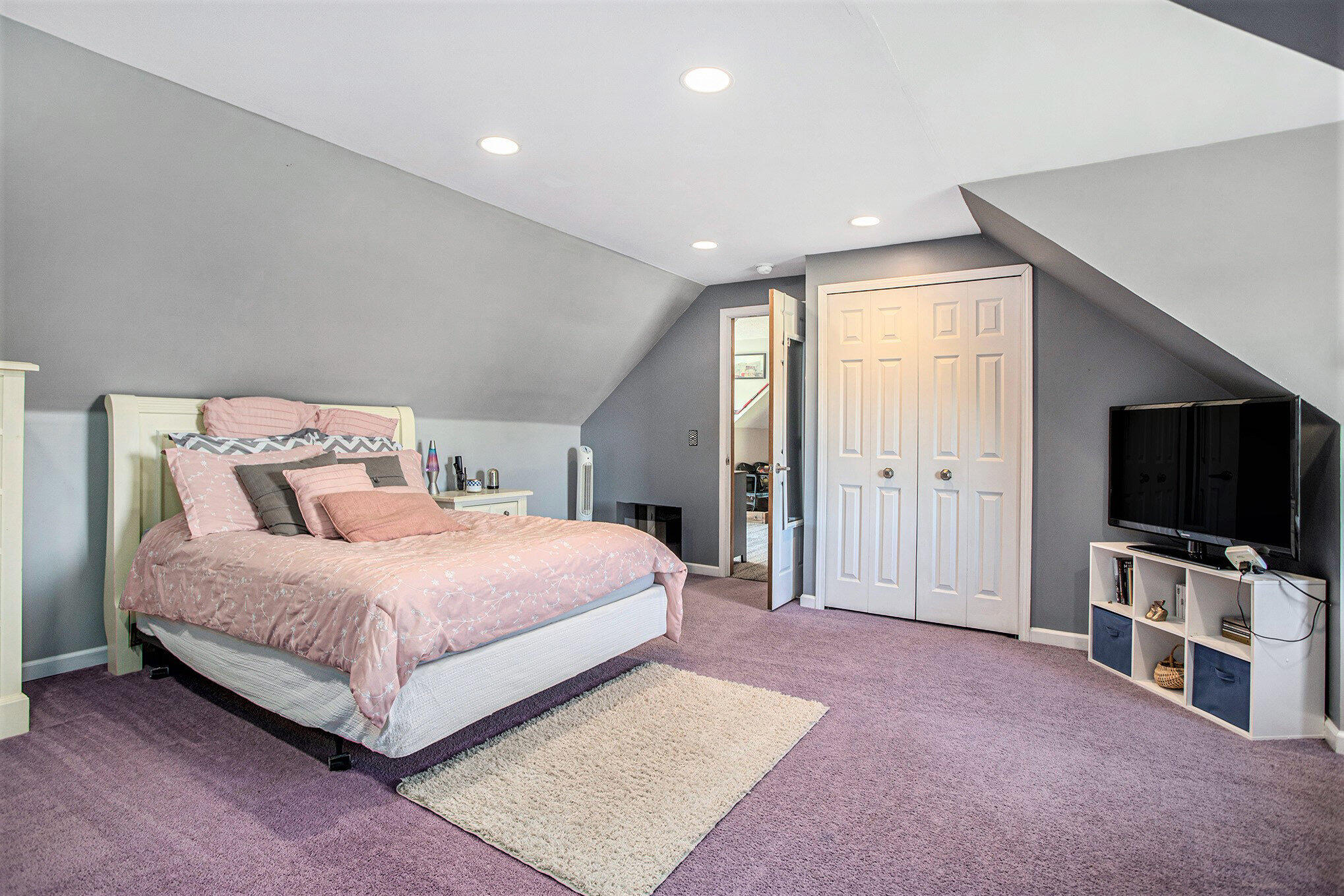 117 Ridge Road, Quincy