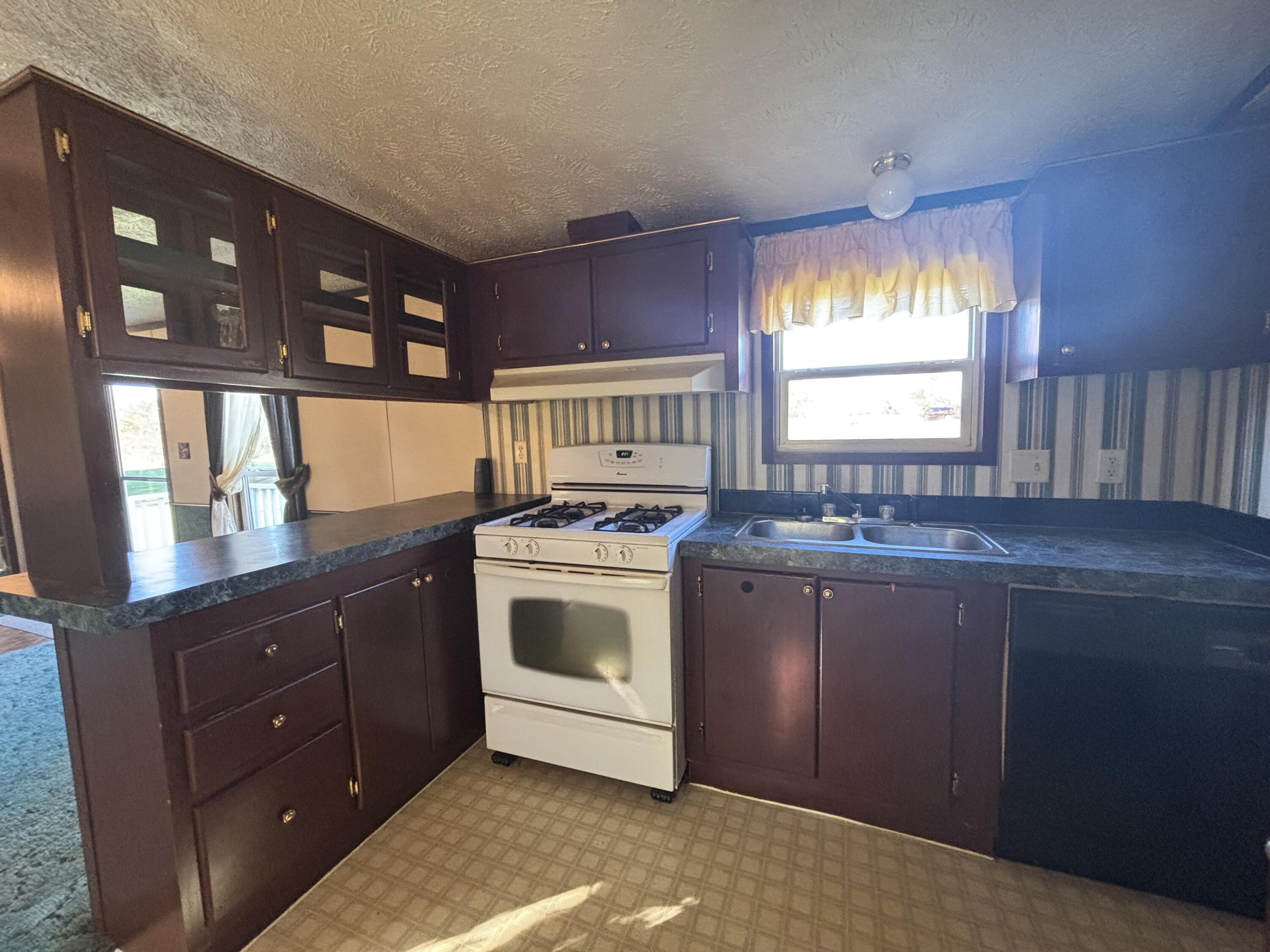 1055 Hayes Drive