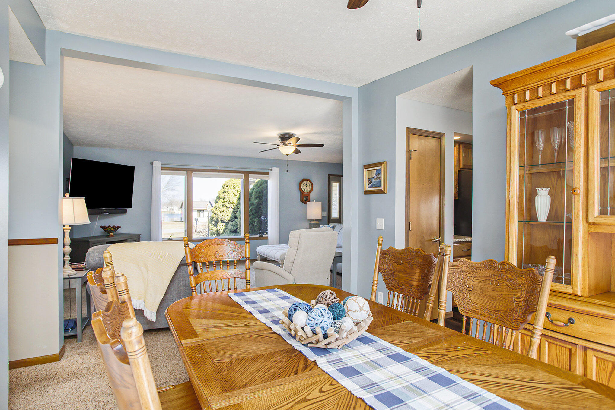 437 Kenaston Drive