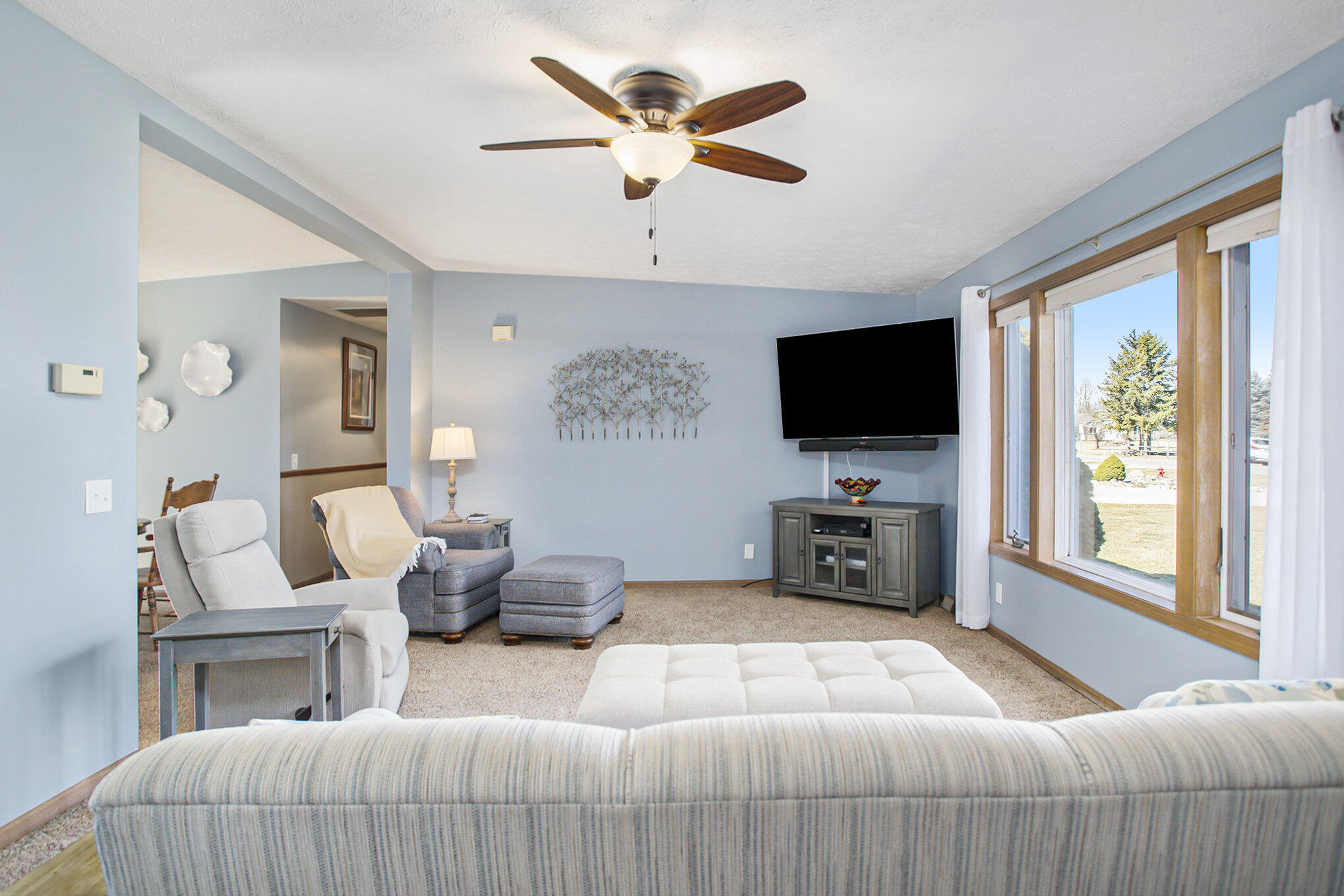 437 Kenaston Drive